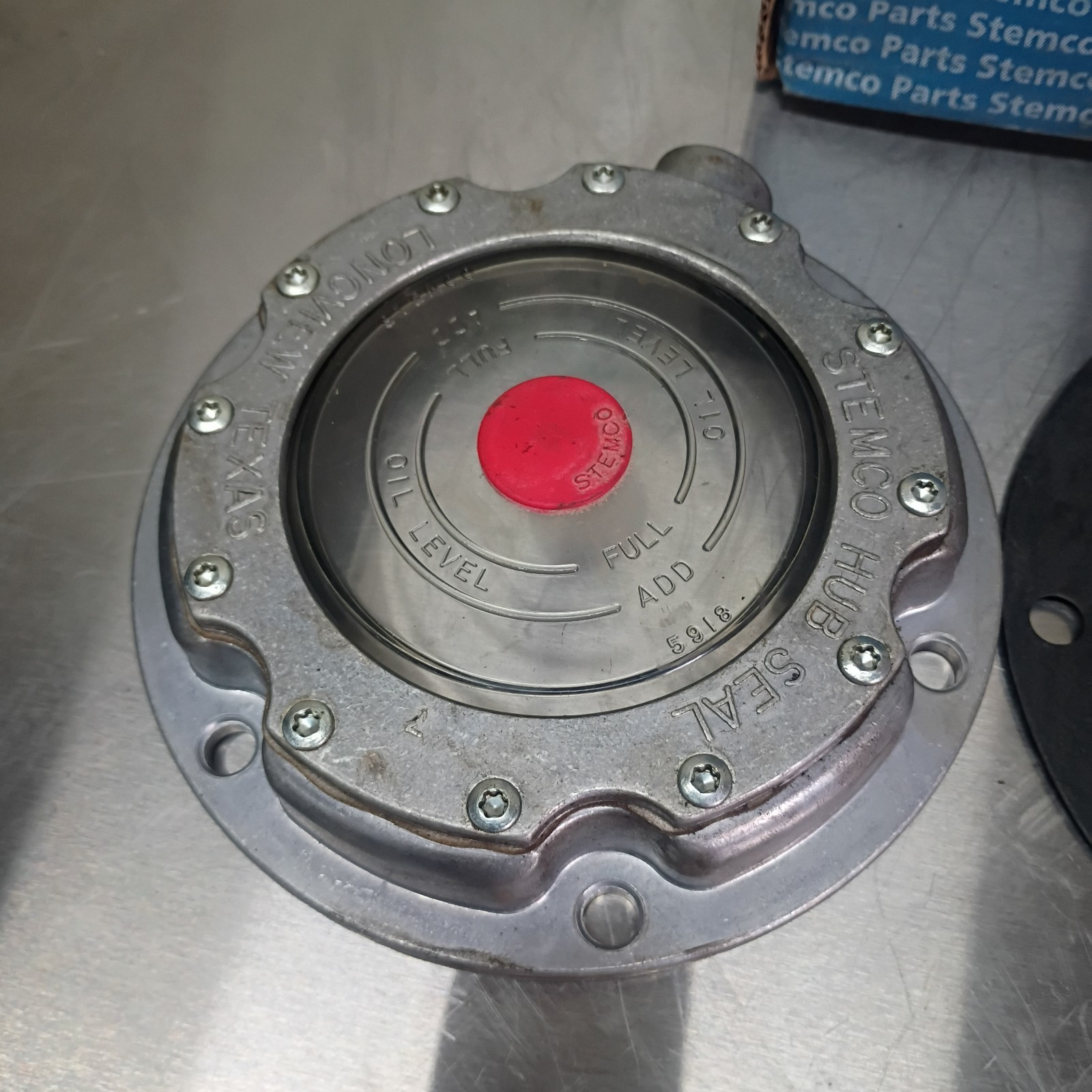 Stemco 4098, 340-4098 Aluminum 5-1/2” 6-Bolt Wheel Hub Cap