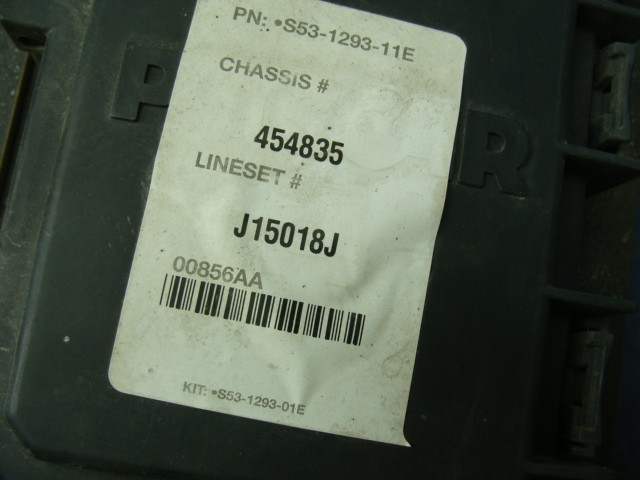 2017 KENWORTH T680 PACCAR P27-1147-0200 FUSE BOX