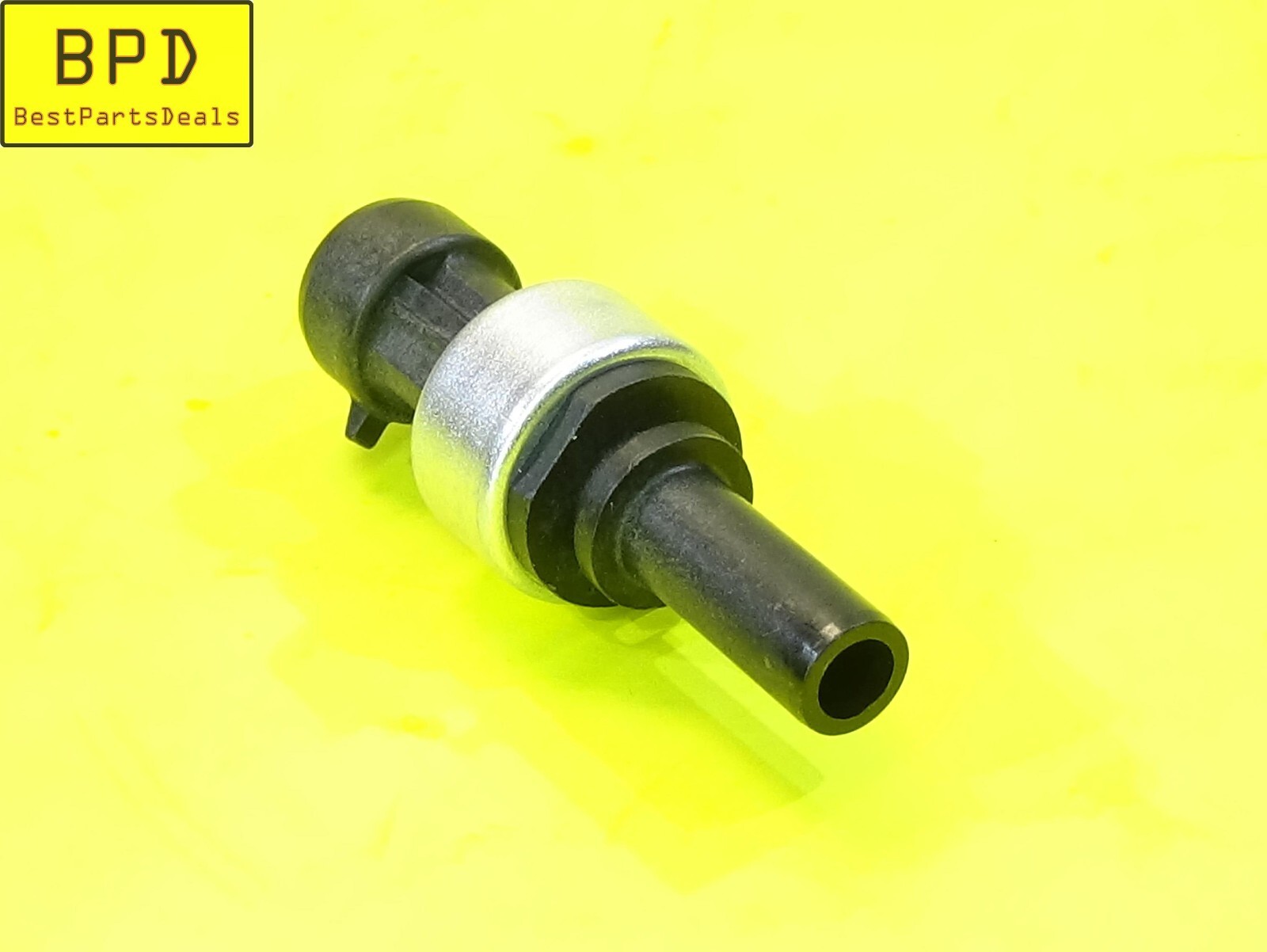 Genuine PACCAR / SENSATA 150 PSI Air Pressure Sensor OEM 2505669C91 / 6CP3-9SVC