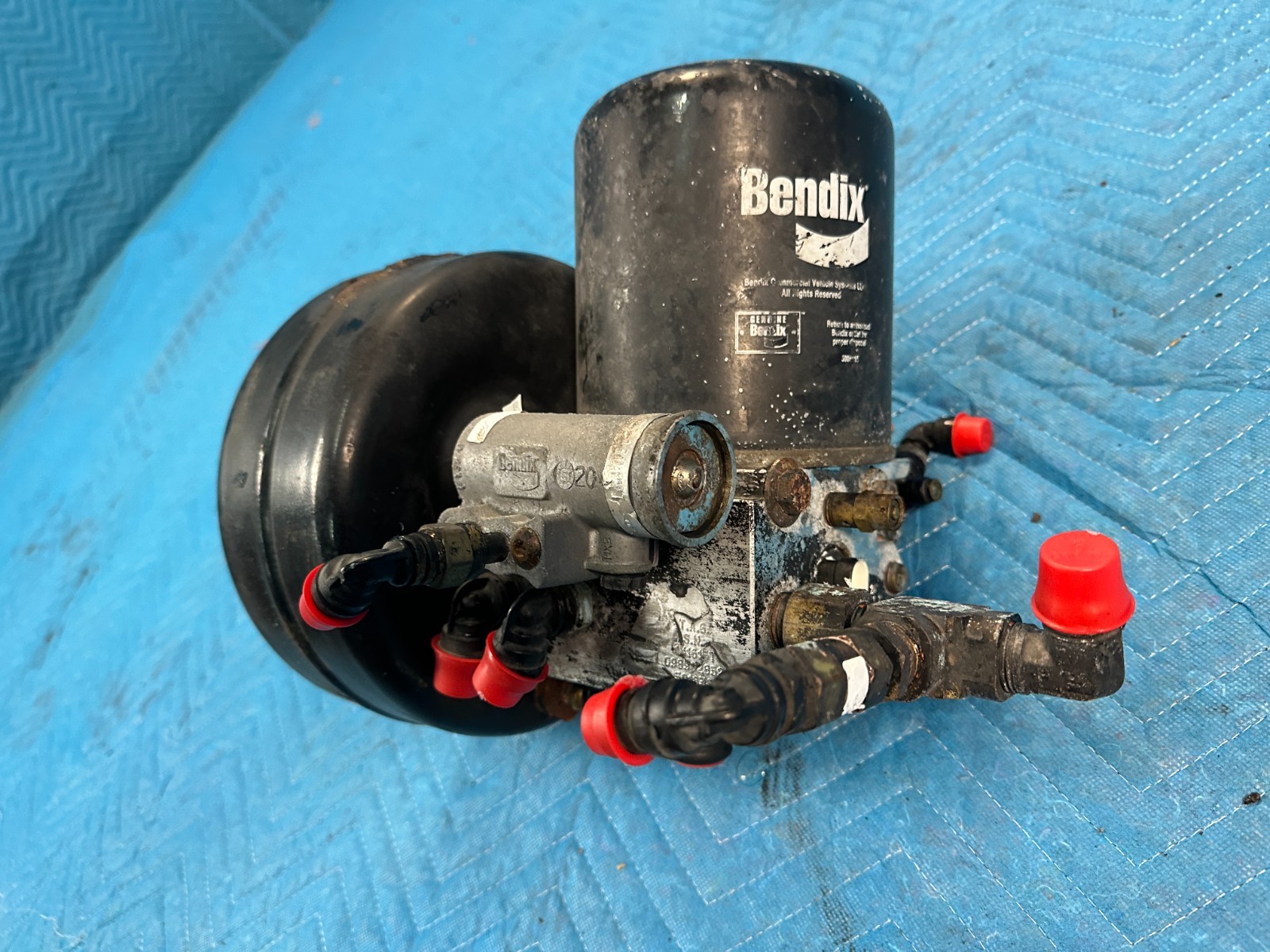 International Prostar LF627 Bendix Air Dryer Assembly 2017 OEM