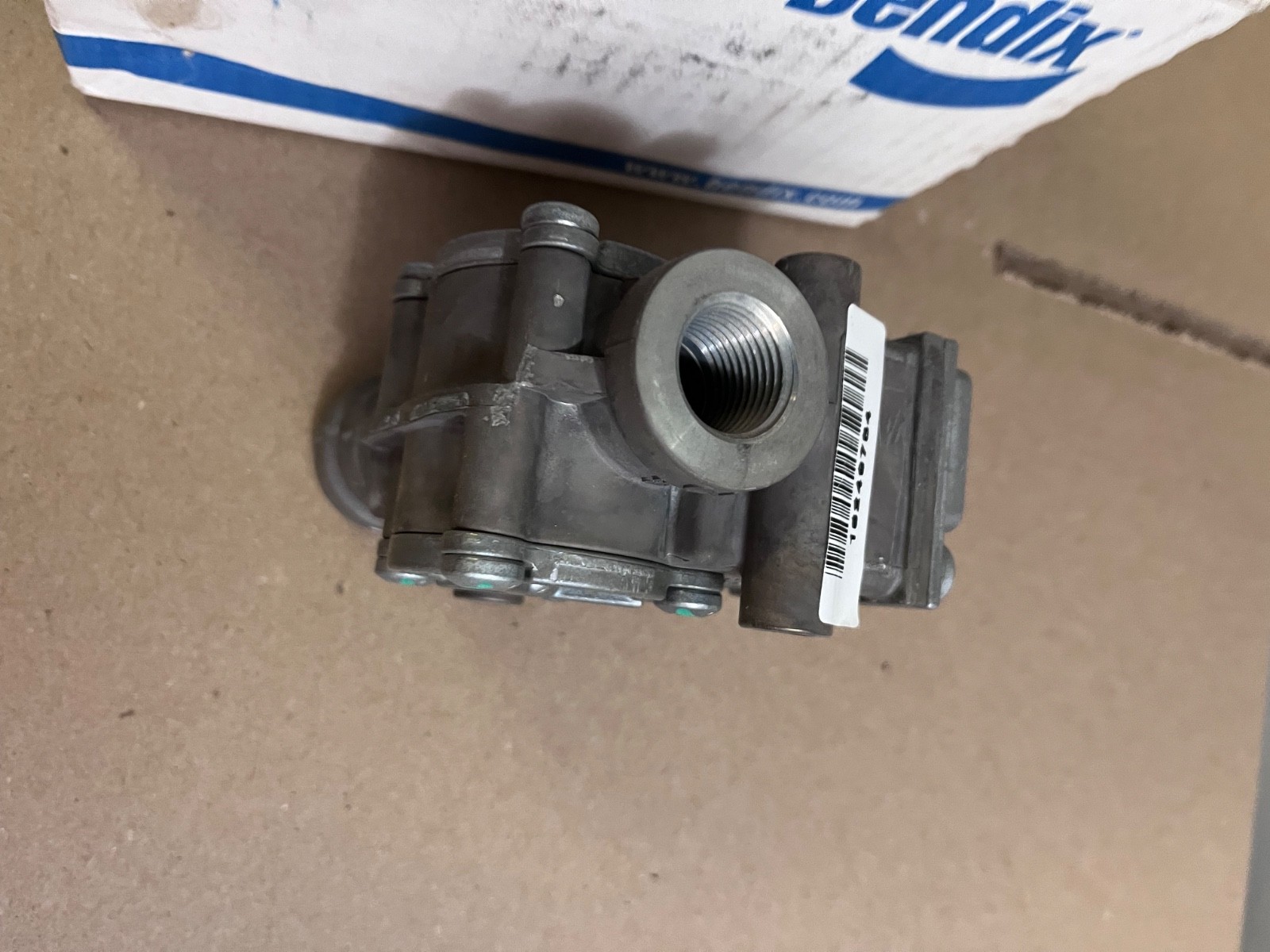 Genuine Bendix 801665 Bendix ABS Modulator Valve Bendix M-32 ABS Modulator Valve