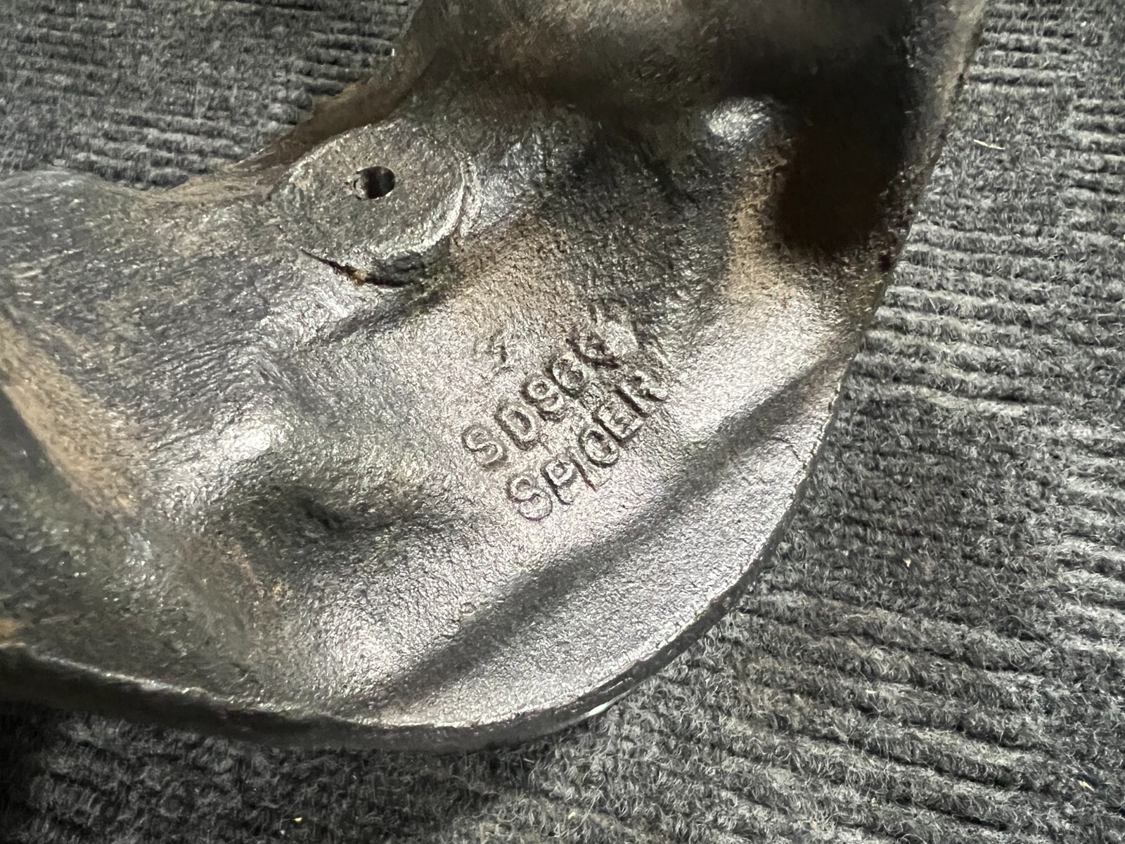 Spicer Drive Shaft Weld On Tube Yoke, Cast Iron SD966