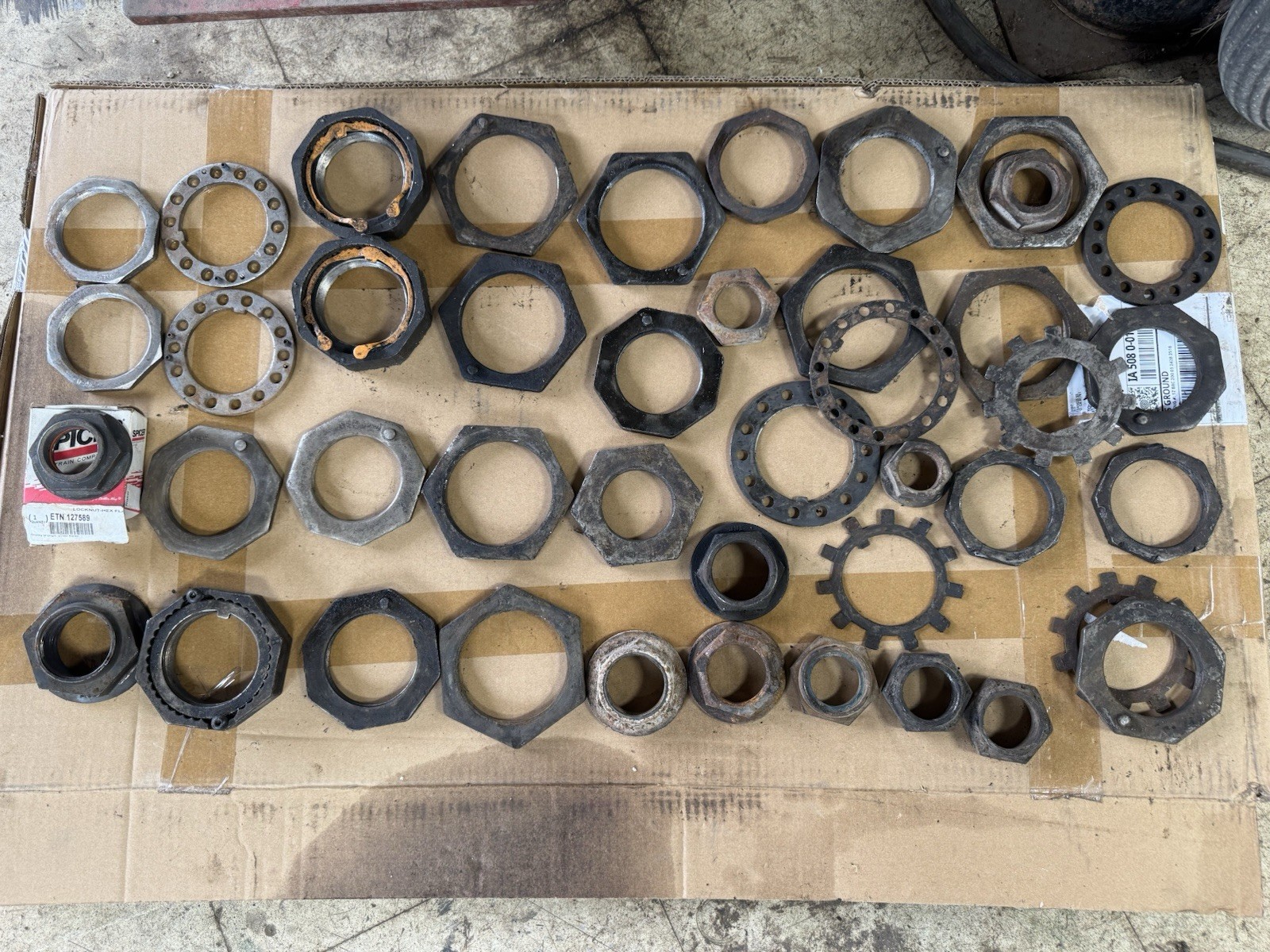 Pro-torq Advance Heavy Duty Semi Truck Axle Spindle Nuts LOT!!!!