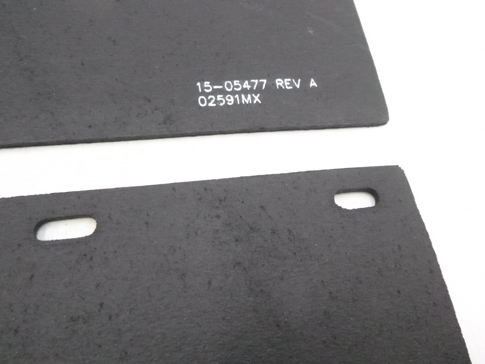 2 Pack Genuine OEM Peterbilt 15-05477 Front Fender Splash Guard Black Rubber