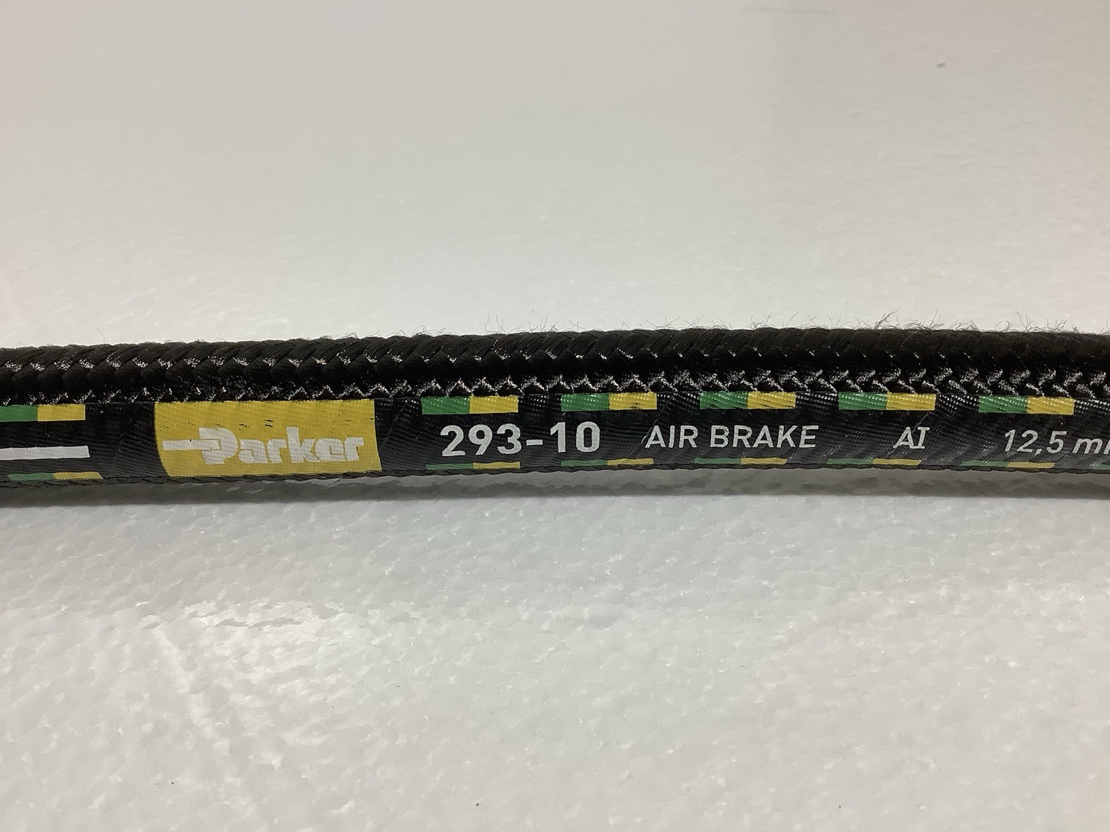 62ft, 1/2″ Parker 293-10 Transportation AI Air Brake Hose Tubing 450 PSI