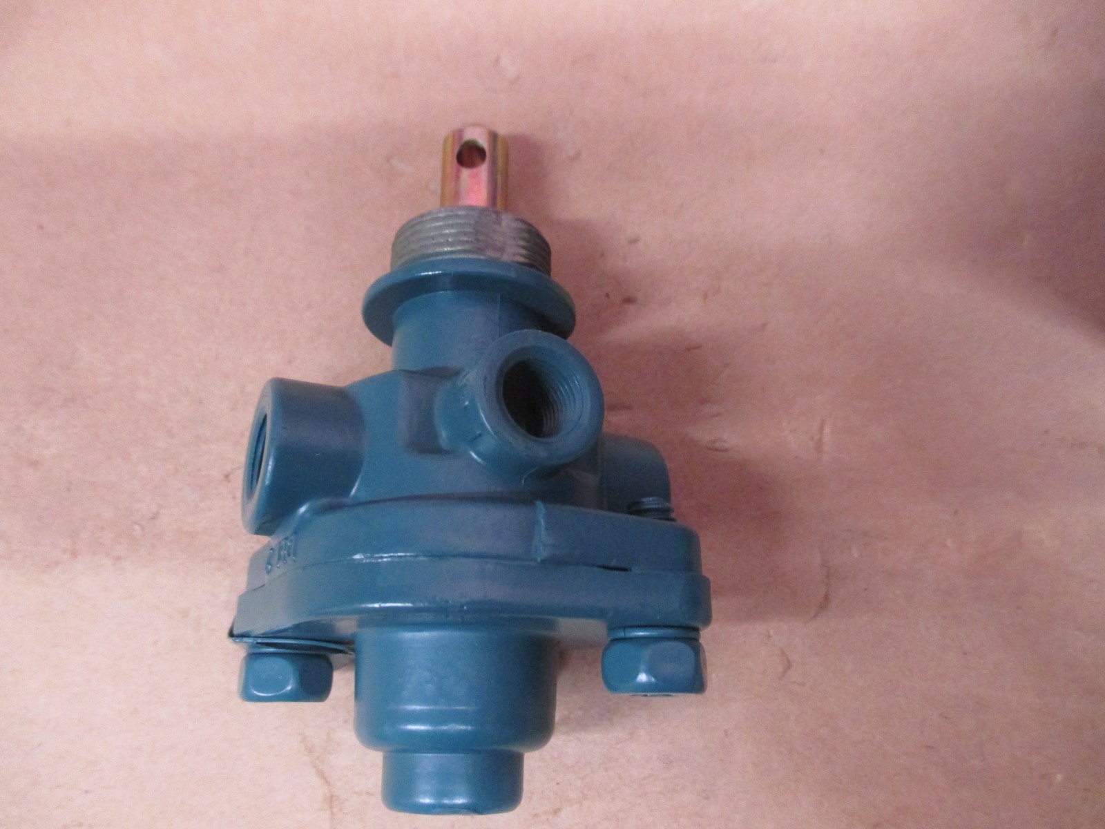 276567RX AIR BRAKE VALVE MIDLAND TRUCK PARTS REMANUFACTURED