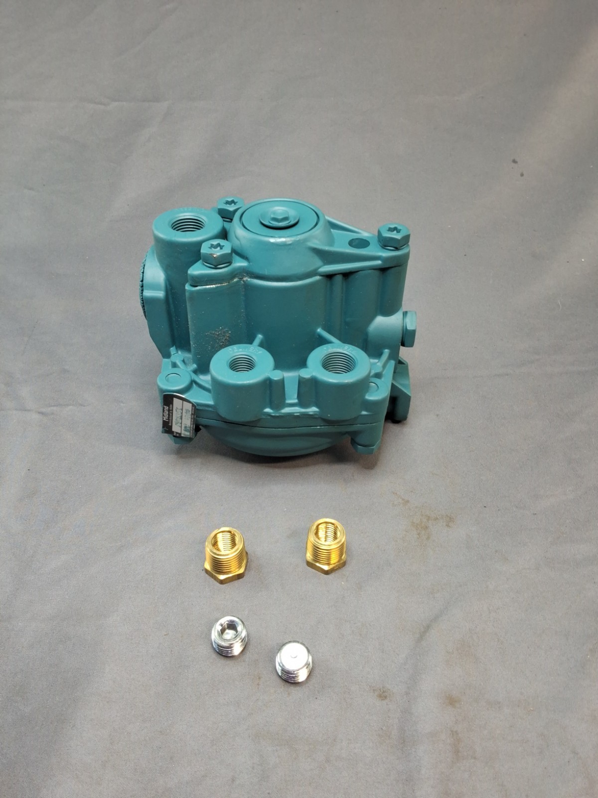 REMAN Haldex 281865X Air Brake Emergency Relay Valve Bendix RE-6