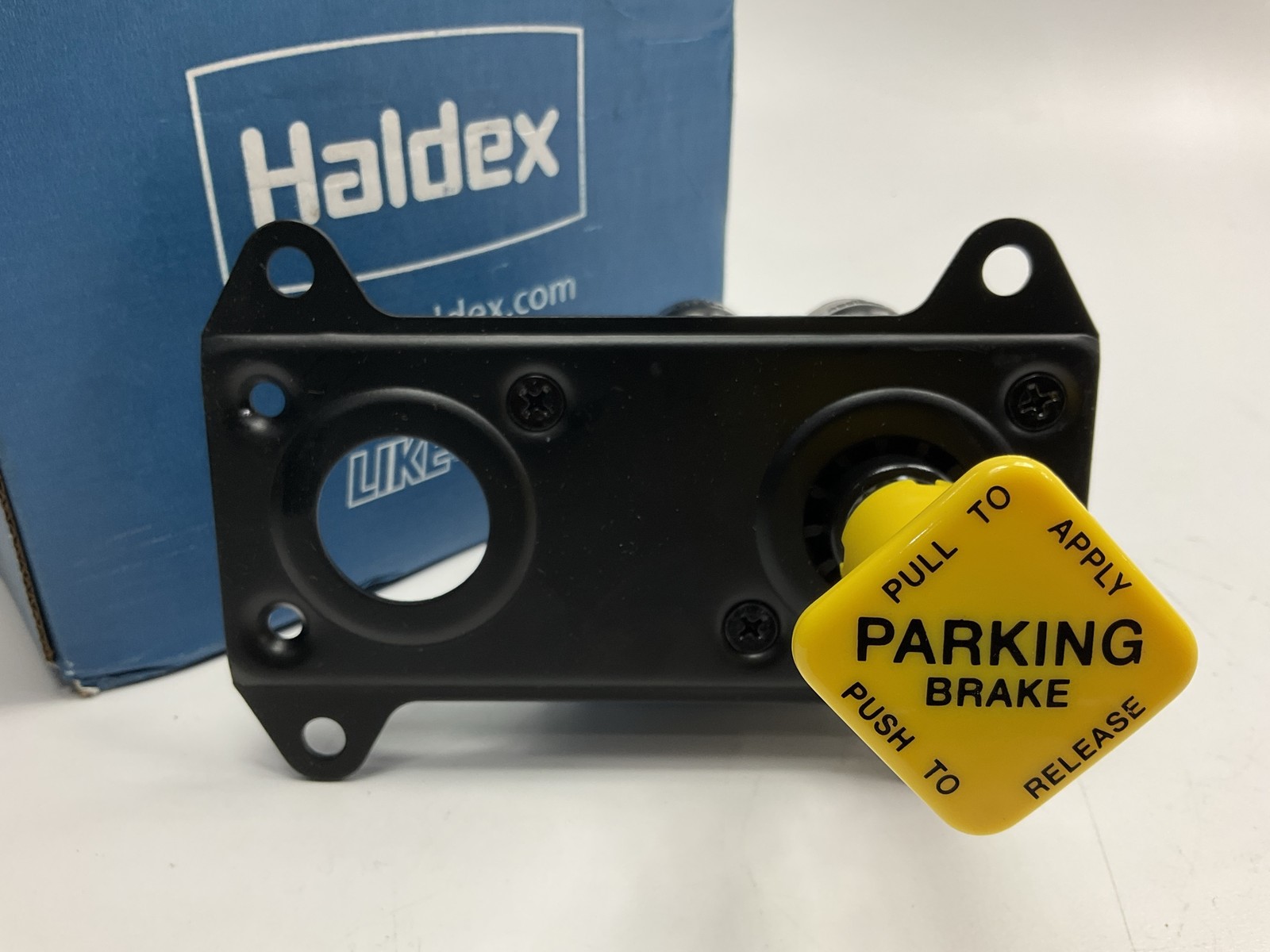 REMAN Haldex 800034X PP-DC Push-Pull Hand Control Park Brake Valve 1/4″-18 NPT