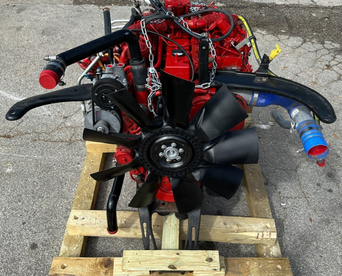 OEM Freightliner M2 112 Cummins 8.9L – L9N Engine 300hp 8K Miles on it 2023