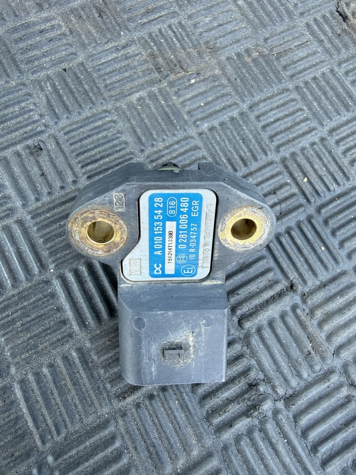 Detroit Diesel Intake Manifold MAP Boost Pressure Sensor OEM A0101535428