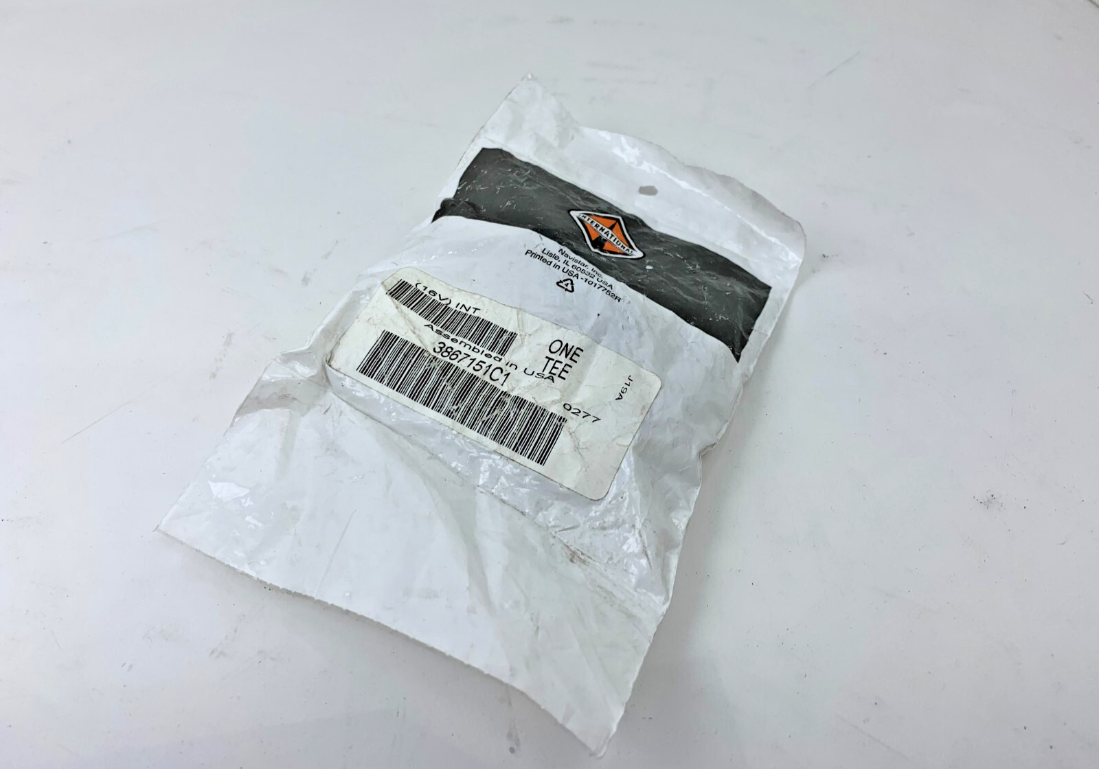 Genuine International 3867151C1 Air Dryer Tee 1/2 NPTF x .25 NPTF x Ext 1