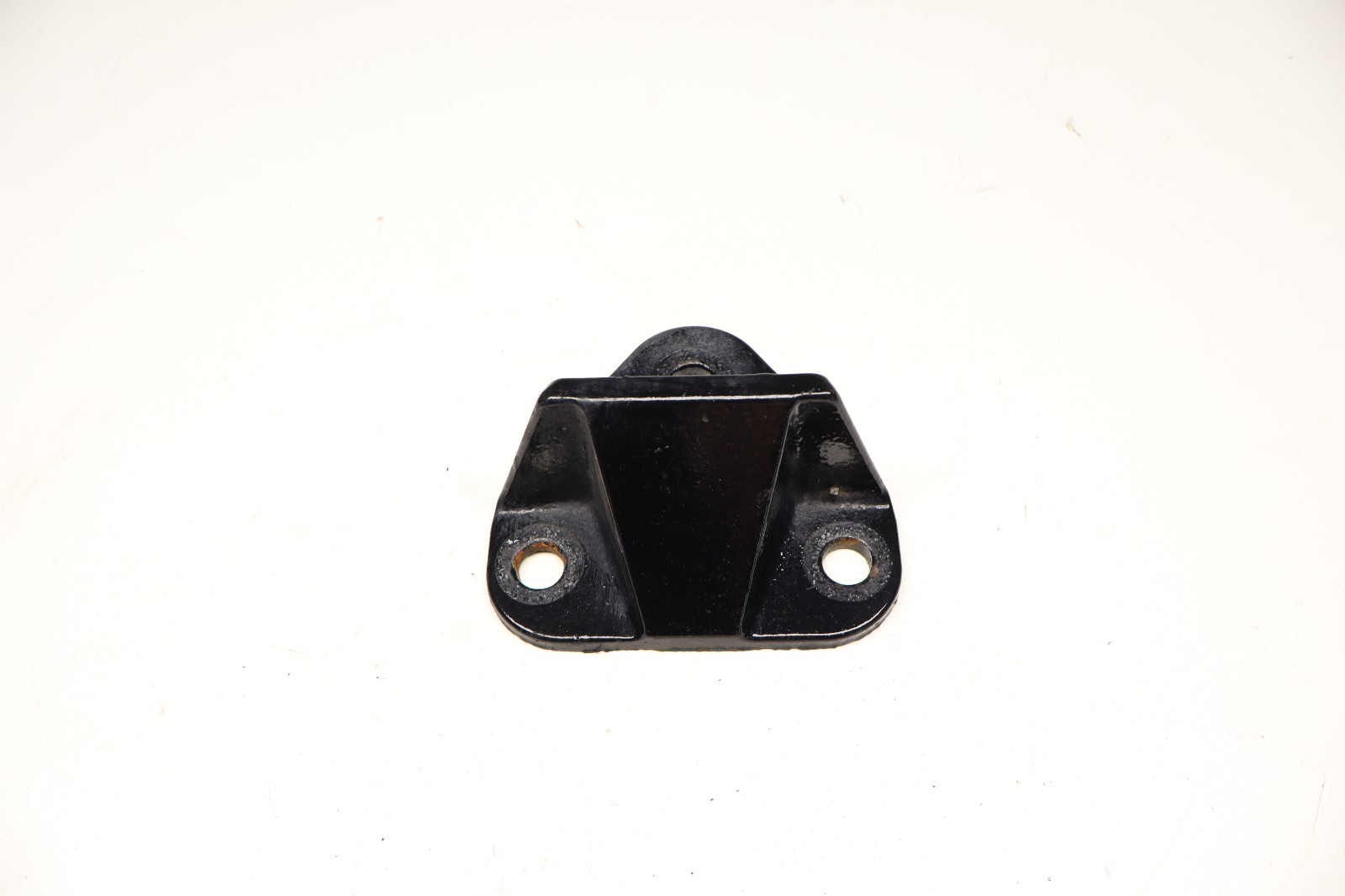 2024 KENWORTH T680 PACCAR REAR AXLE FRAME BUMPER STOP BRACKET 01-52865