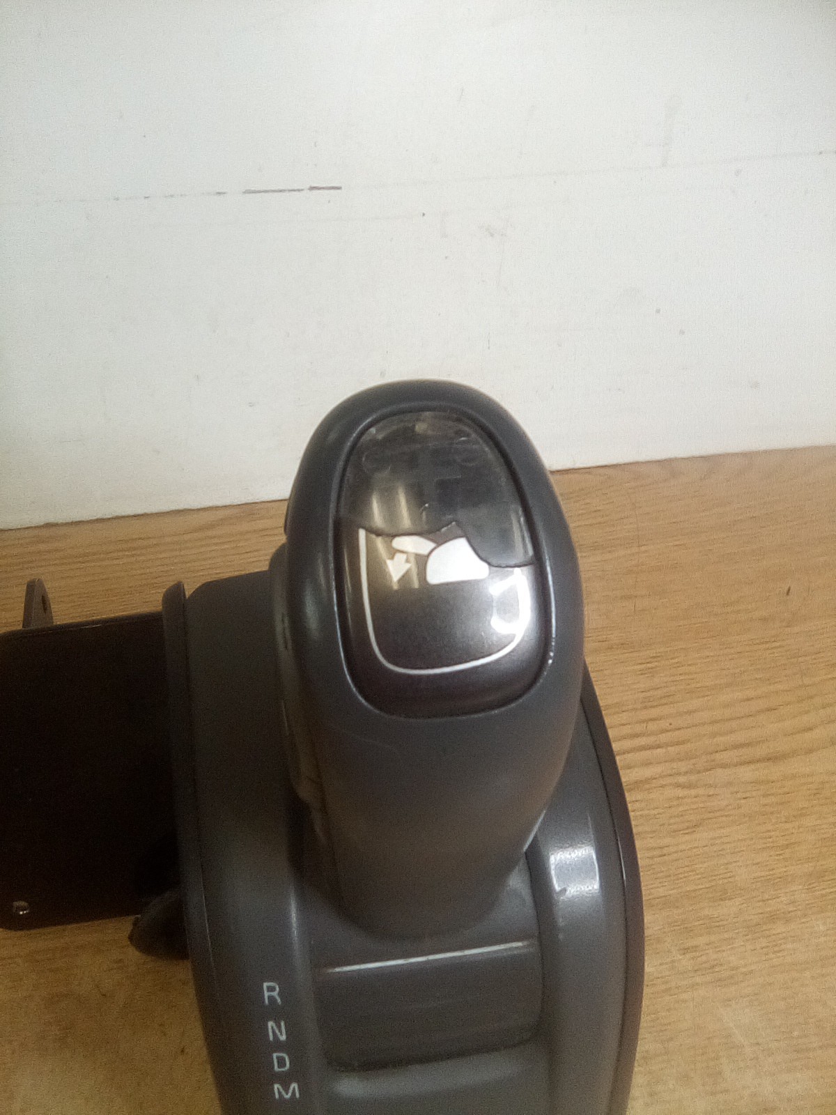 Volvo VNL 22583043 Shift Control Lever Assembly “READ DESCRIPTION”