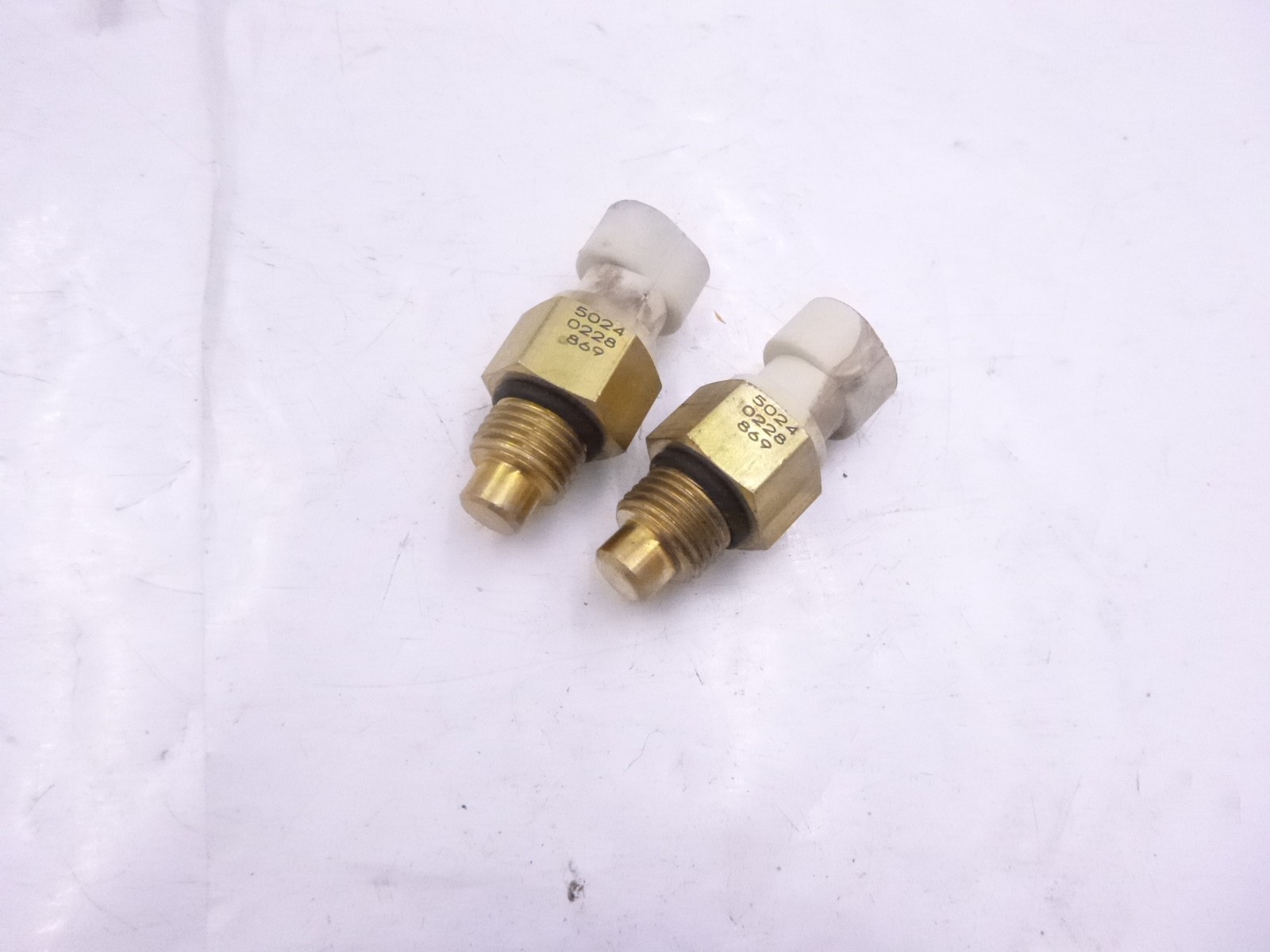 2 Pack Genuine Airpax 5024-0228-869 Temperature Sensor Wise Temp 5024 Series
