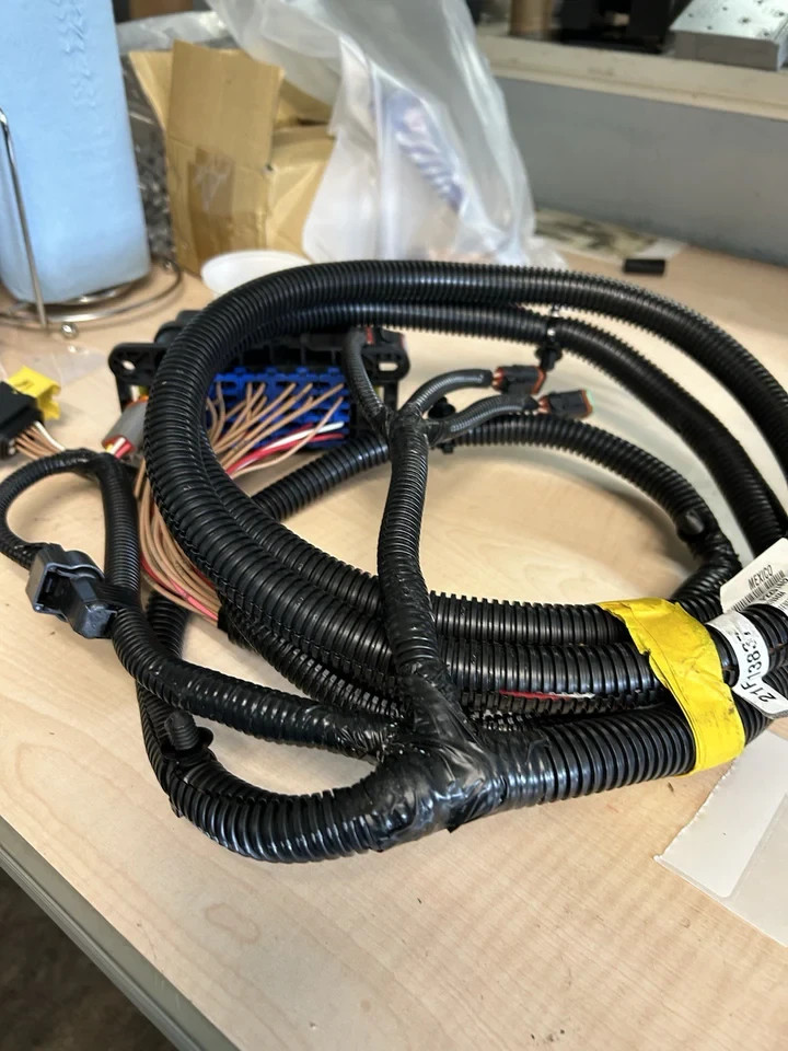 3991596C98 Navistar – International Truck Jumper Harness Cummins ISX. Def Tank