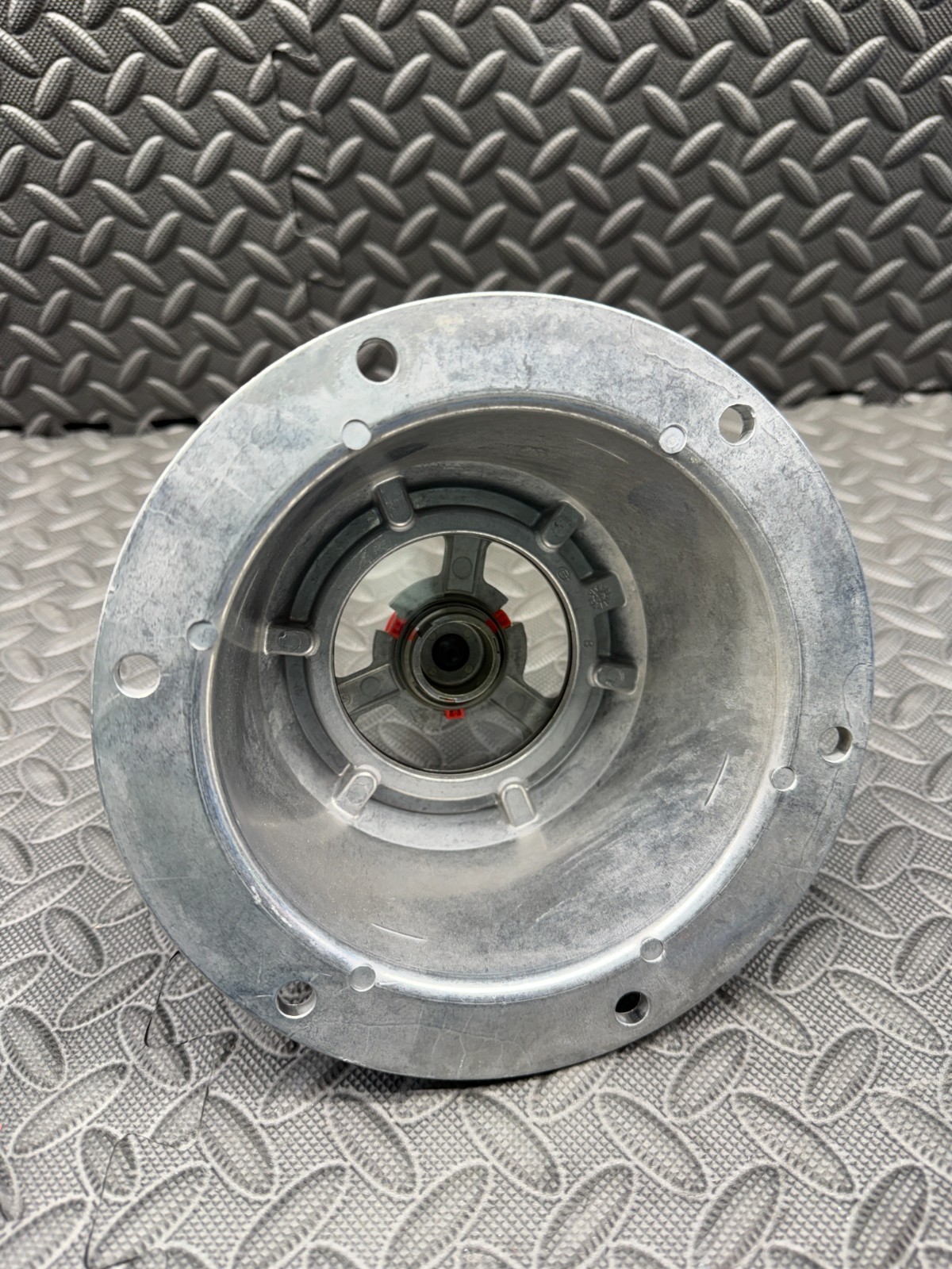 Stemco 349-4195 6-Bolt Integrated Sentinel Grease Wheel Bearing Hub Cap