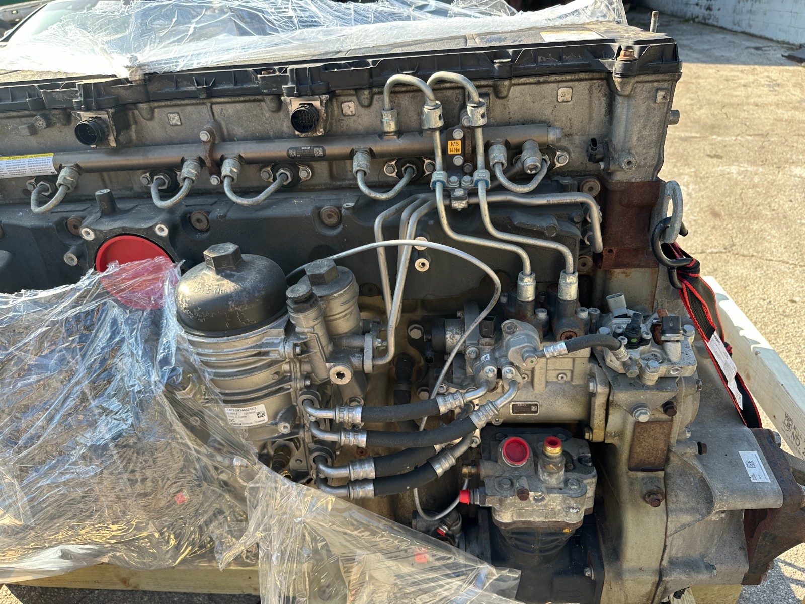Freightliner Cascadia 126 DD15 Engine 14.8L 505HP 2020 OEM