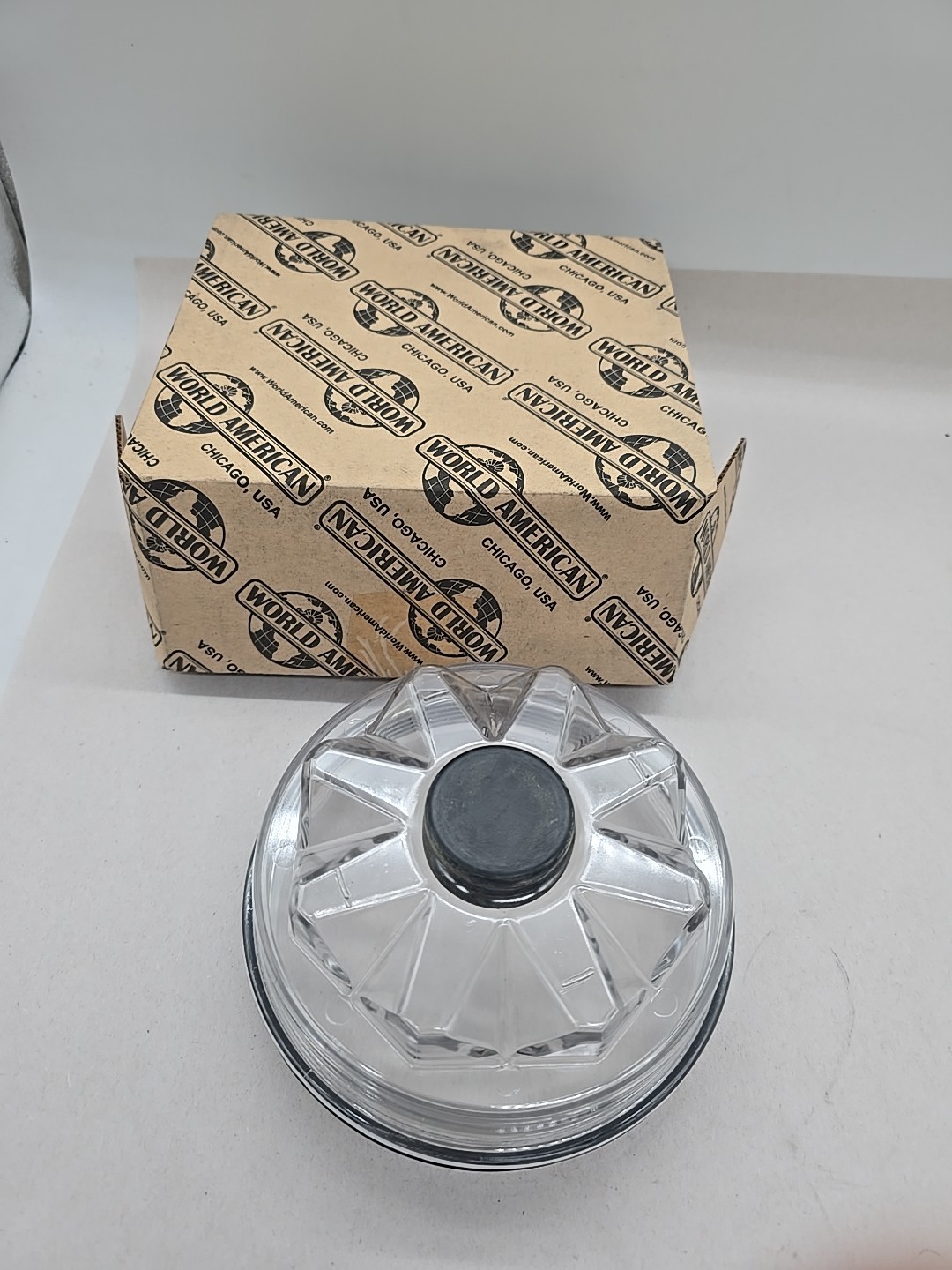 HUBCAP #340-4975 34075p 40-4975 World American