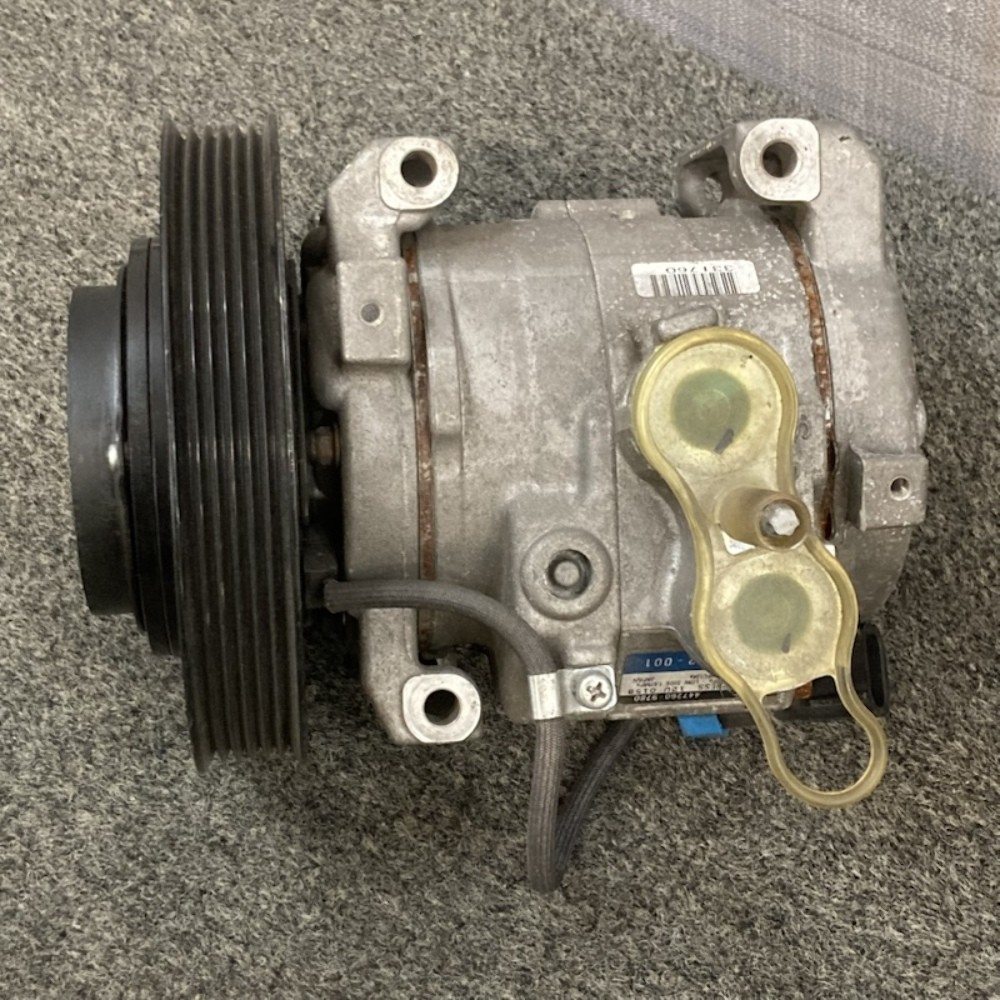 Denso 22-65772-001 Heavy Duty AC Compressor 10S15C New Genuine