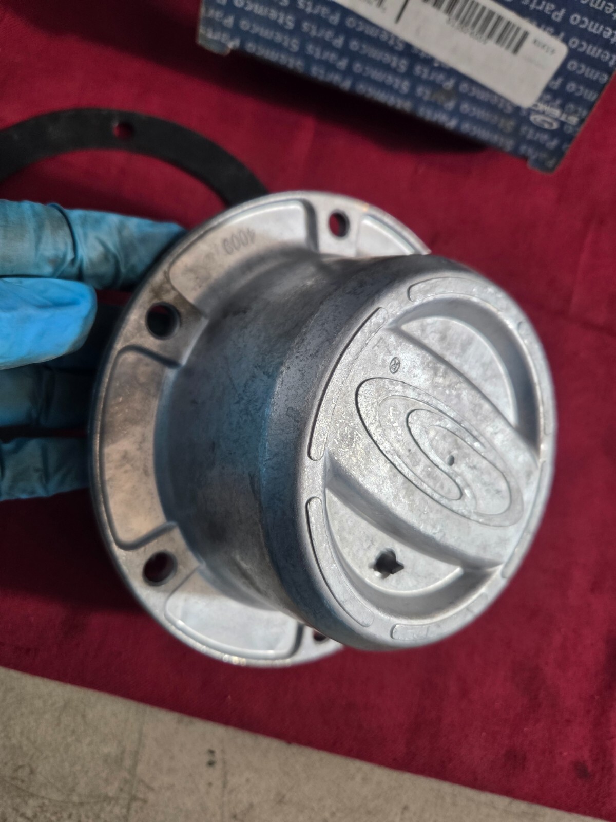 Stemco Hub Cap 352-4009, Aluminum with Gasket, NEW OLD STOCK