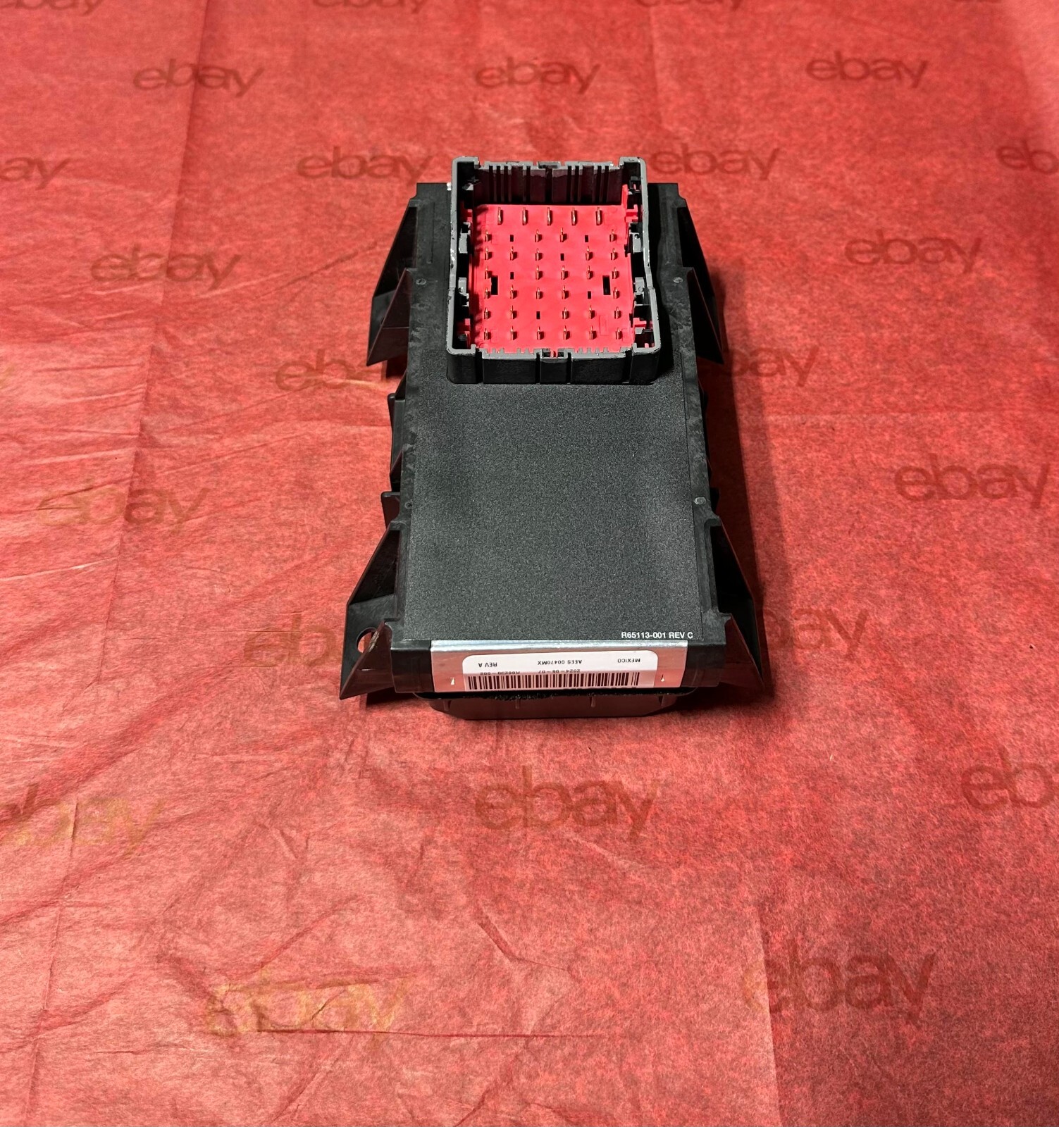 P27-1224-0120 Genuine Paccar Sleeper Fuse Assembly OEM – New