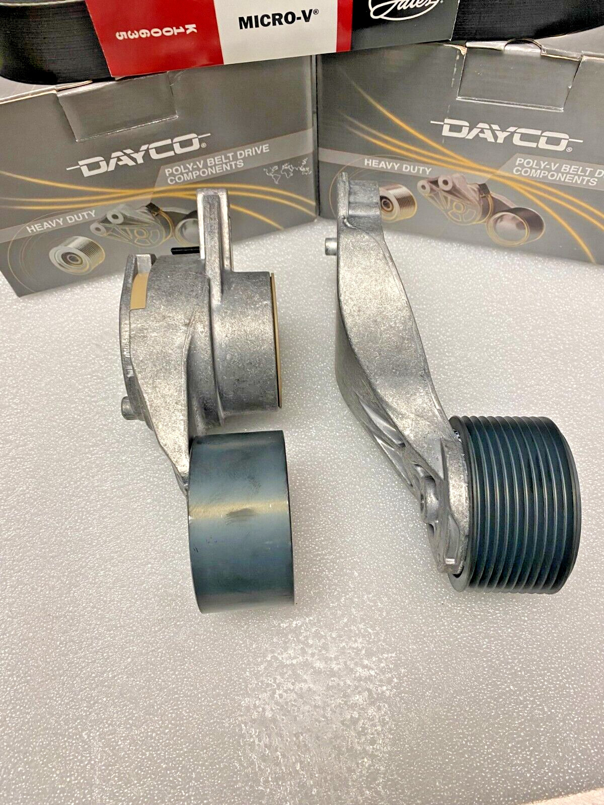 GENUINE DAYCO Volvo D13 TENSIONER KIT WITH BELT 22696301 22674901 22690514