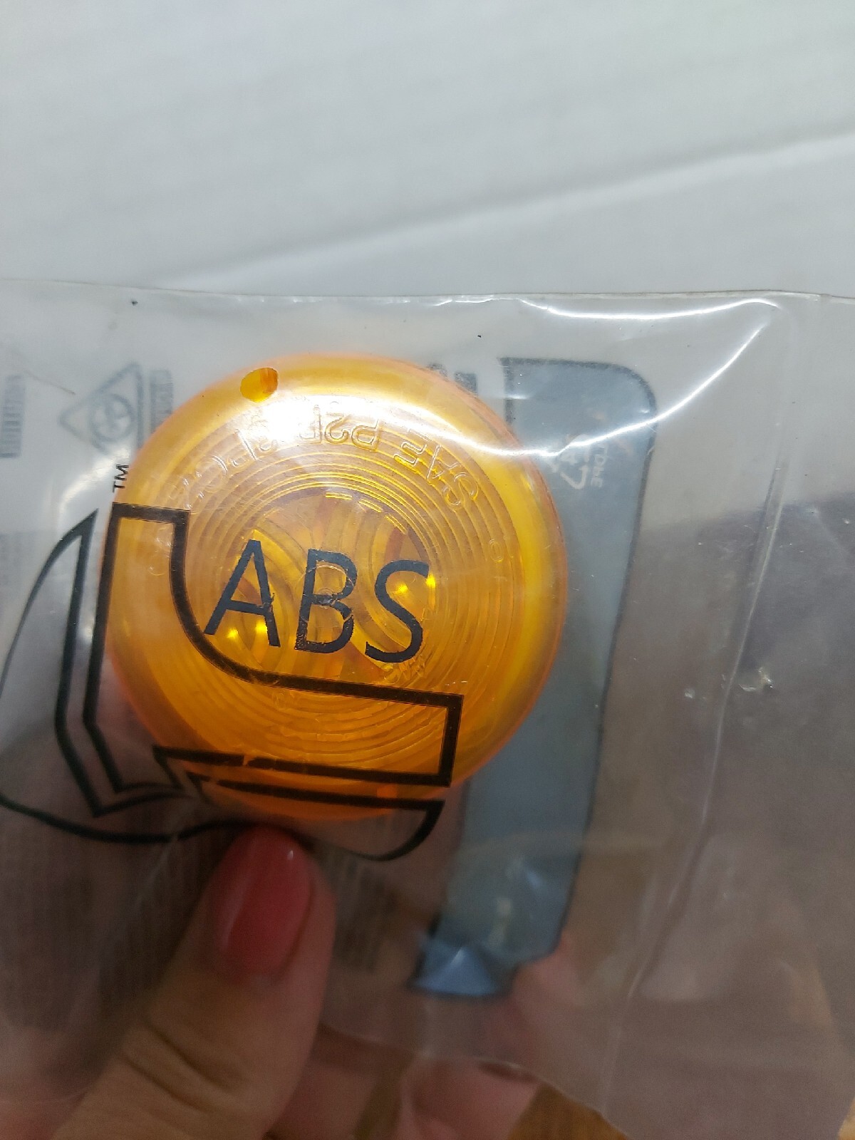 NOS Truck Lite 30230Y 30 Series Marker Clearance Light Incandescent