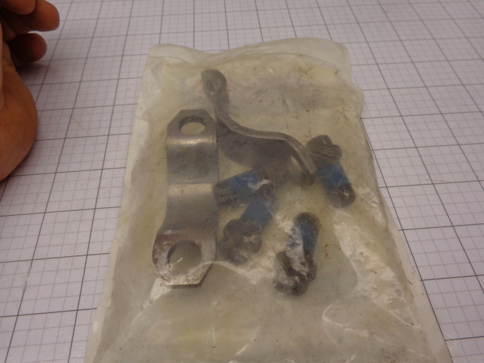 Euclid 657018X 1-0046 E-6.5 70 18X Universal U Joint Strap and Bolt Kit