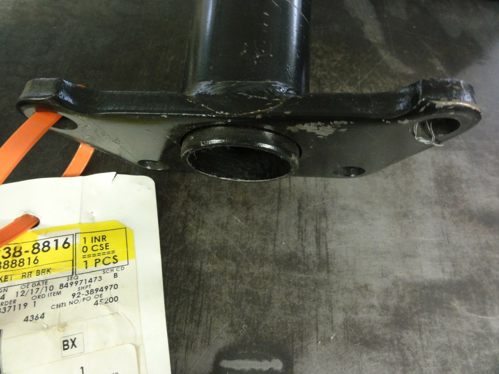 GM 1238-8816 Brake Bracket