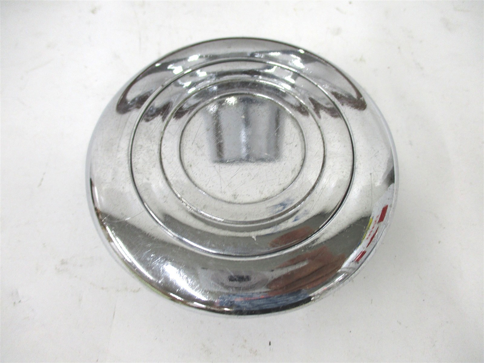 88132 NEW UNITED PACIFIC 18″ CHROME BOSS STEERING WHEEL FOR FREIGHTLINER 4-SPOKE
