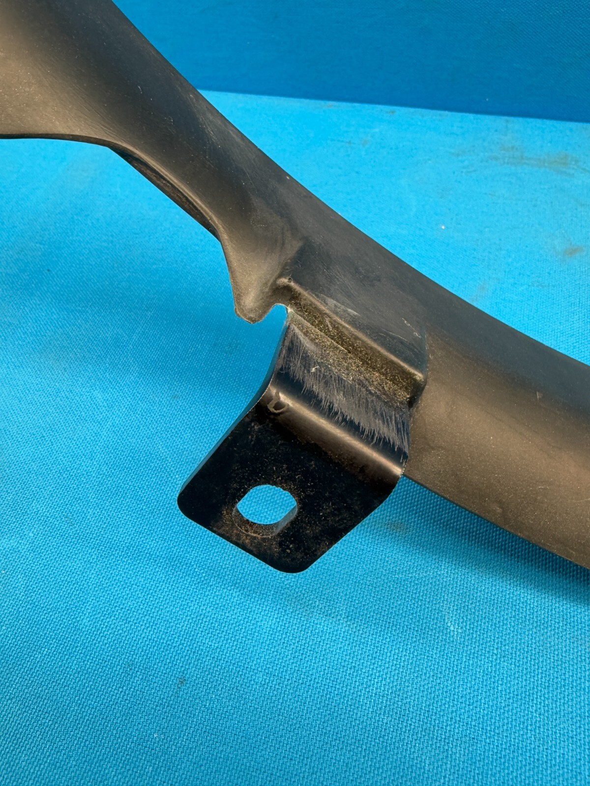 Genuine Paccar F22-1157 Black Fan Ring Shroud Assembly