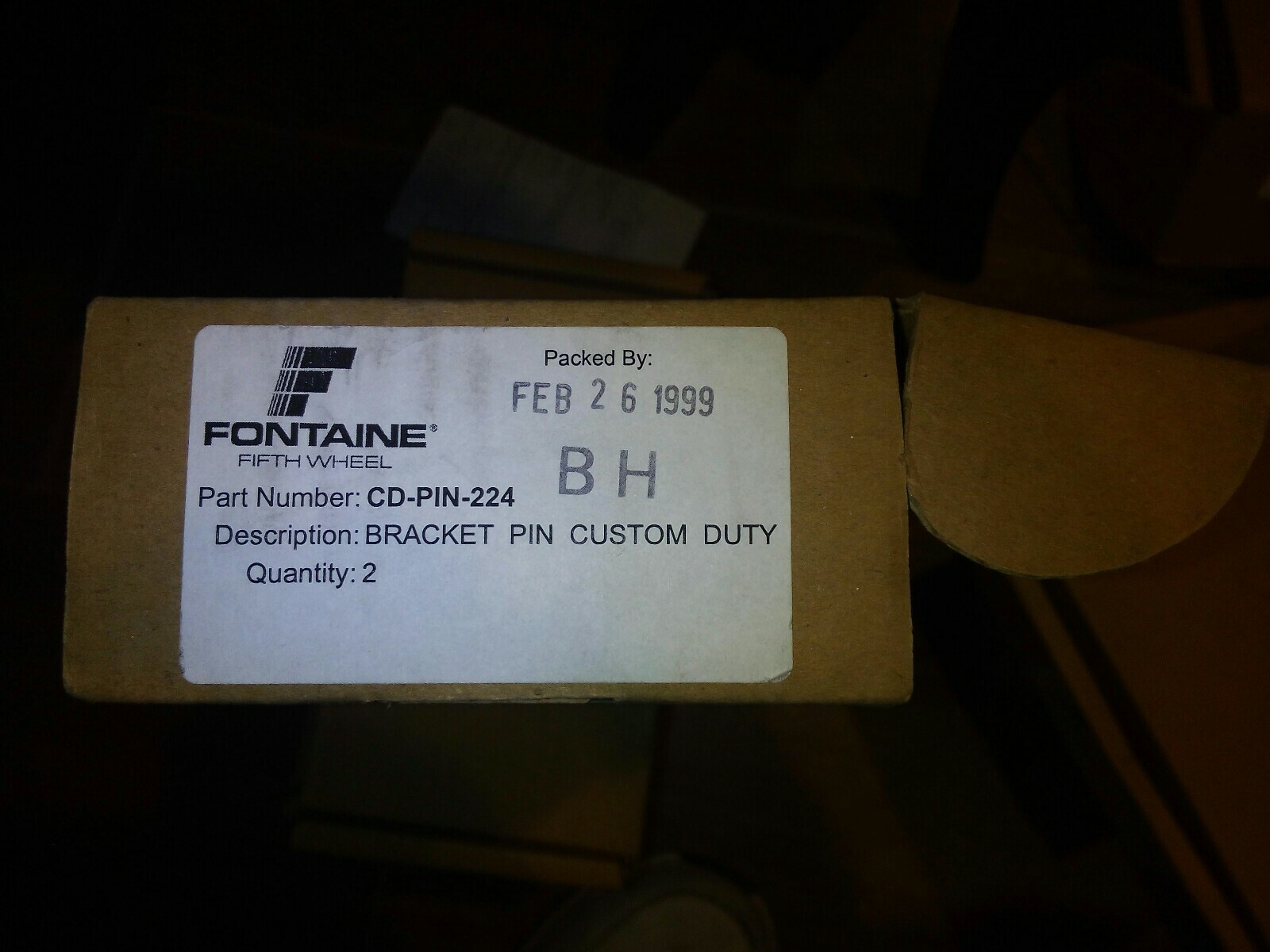 FREIGHTLINER CUST DUTY S500 P/B FON-CD-PIN-224 Quantity 2