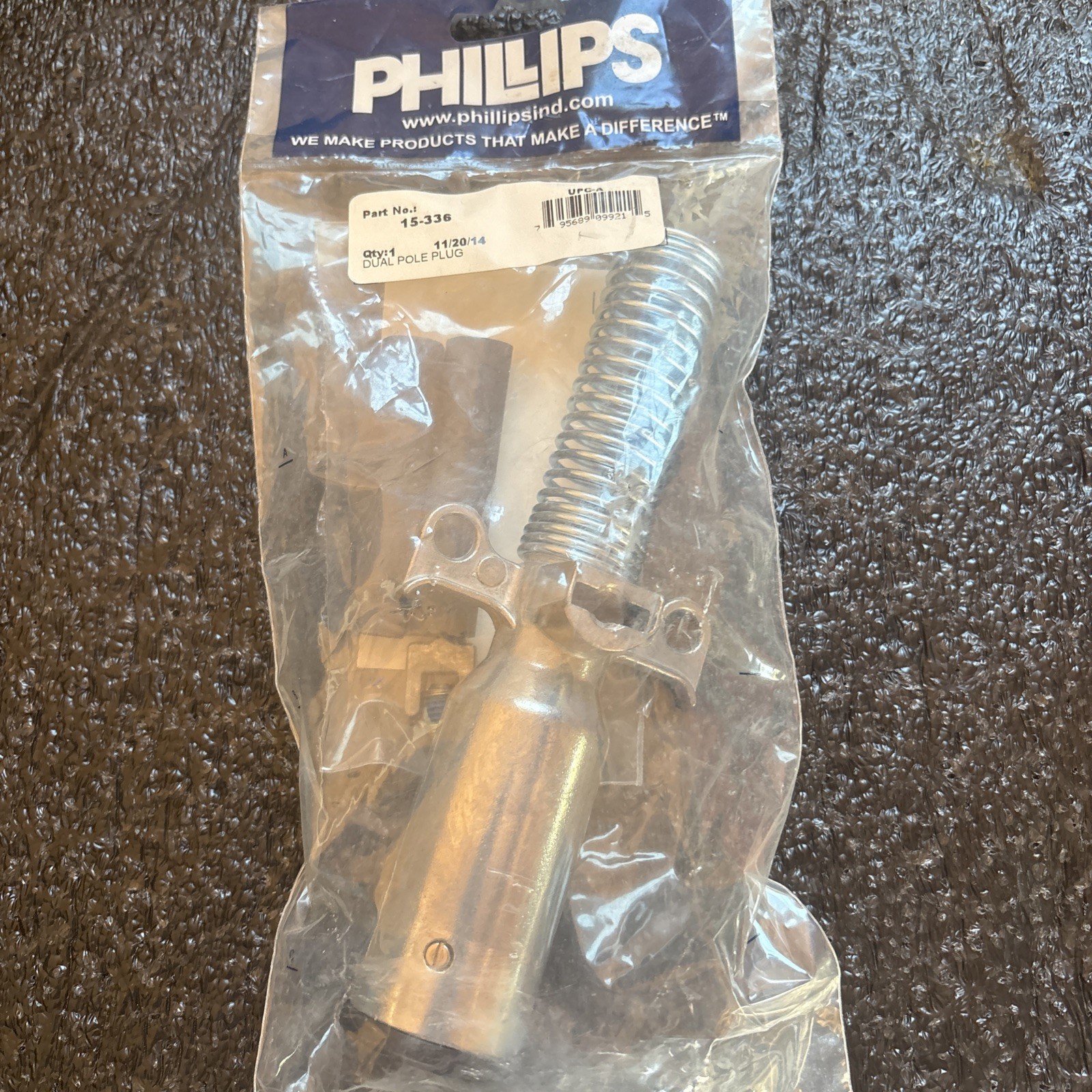 Phillips Ind. 15-336 Dual Pole Horizontal 4GA Zinc Die-Cast with Cable Guard