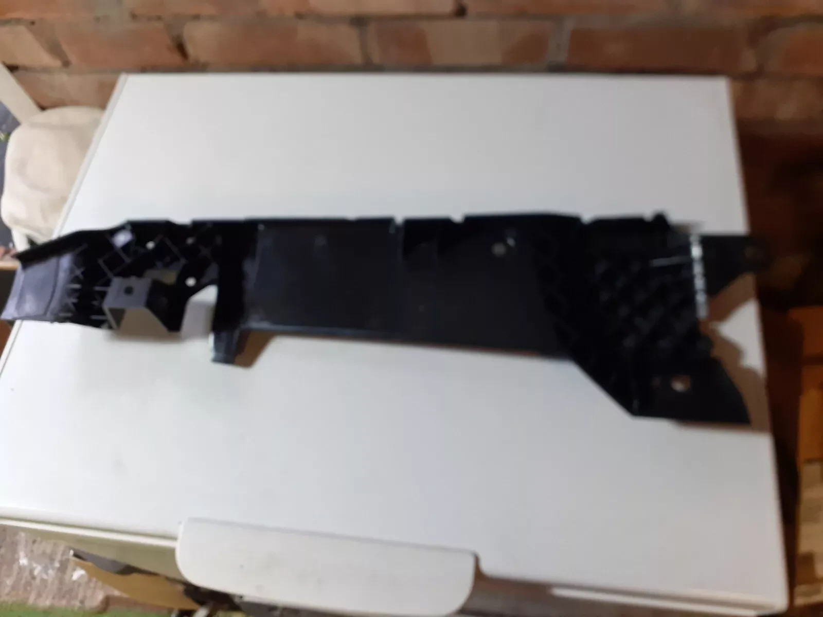 Genuine Volvo FH Euro 6 (2013 On) Headlamp Cover Air Duct RH/OS 82884084 BNIB OE