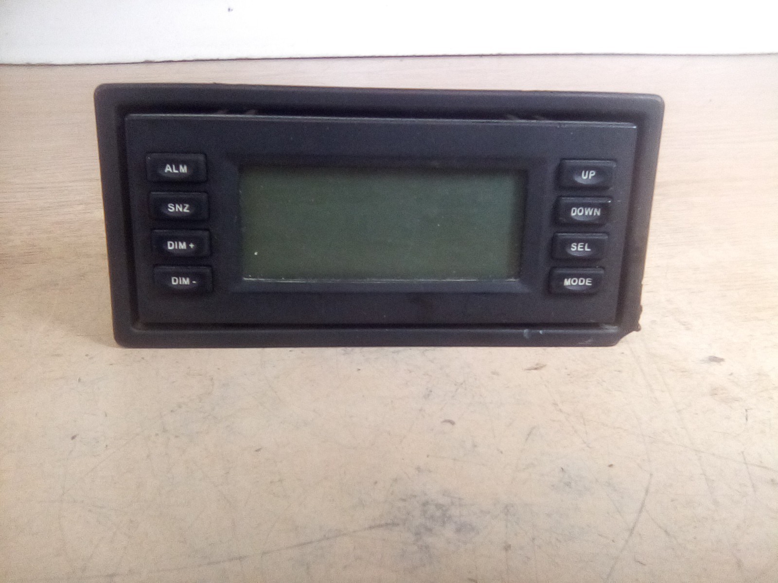Kenworth T680/Pana Pacific PP104242 Rear Cab Alarm Clock “READ DESCRIPTION”