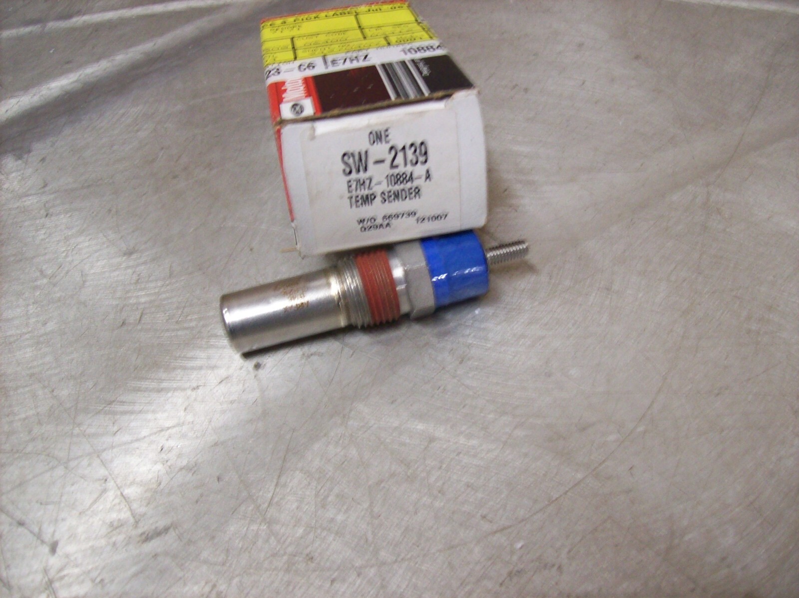 F19) Ford OEM Genuine Motorcraft Temperature Sender SW-2139