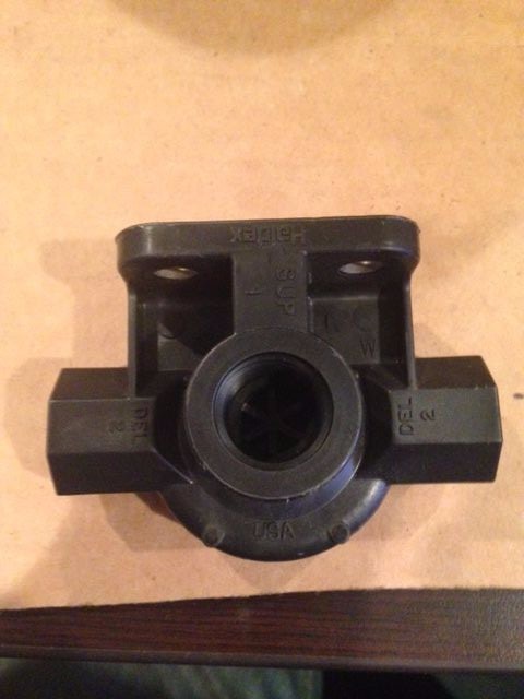 Meritor Relay Valve RKN 32011 (9738990020) NOS