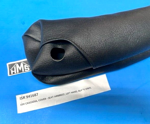 ISR 941687 CASCADIA, COVER – SEAT ARMREST, LEFT HAND, BLACK VINYL
