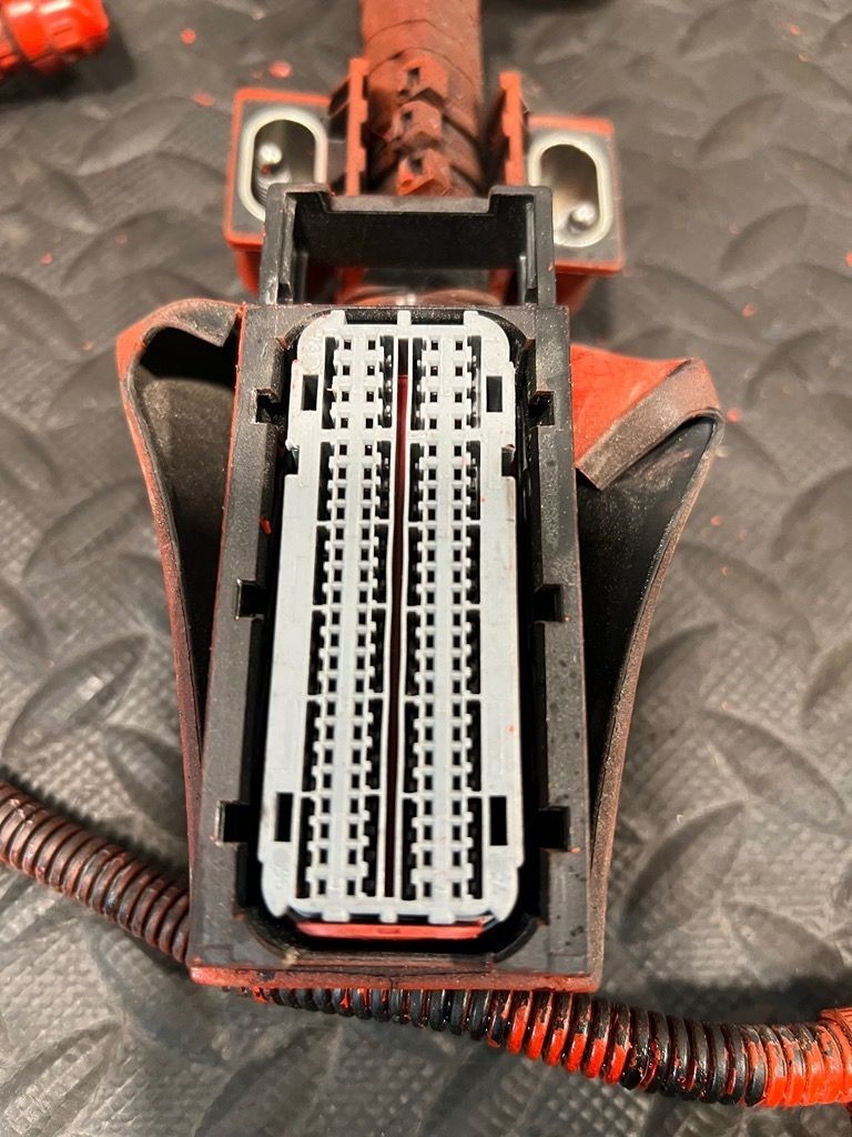CUMMINS ISX X15 Engine Wiring Harness (Off ’21 Peterbilt 579) PN: 5612187 #17881