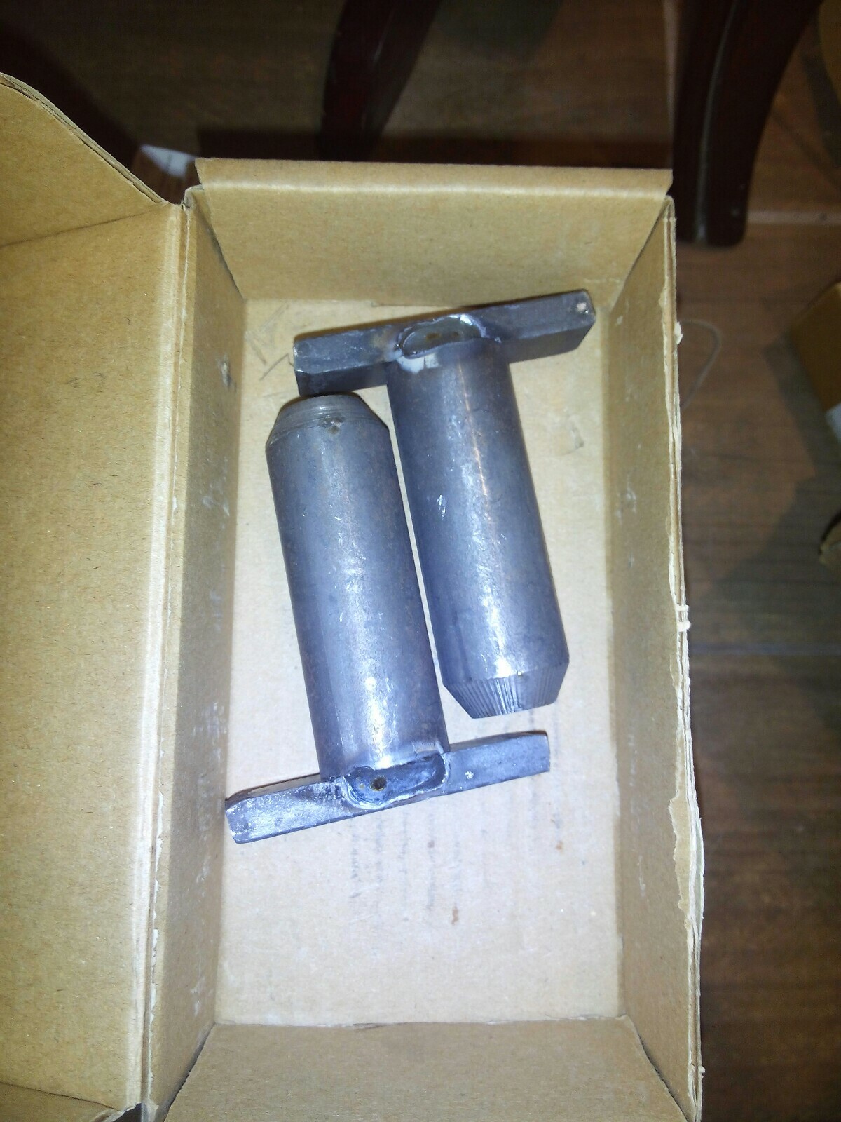 FREIGHTLINER CUST DUTY S500 P/B FON-CD-PIN-224 Quantity 2