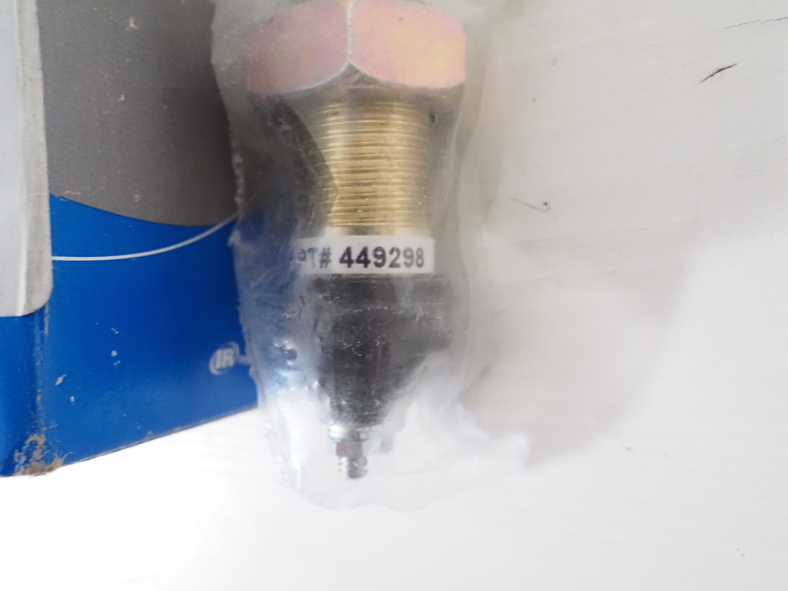 GENUINE OEM THERMO KING RPM SENSOR 449298