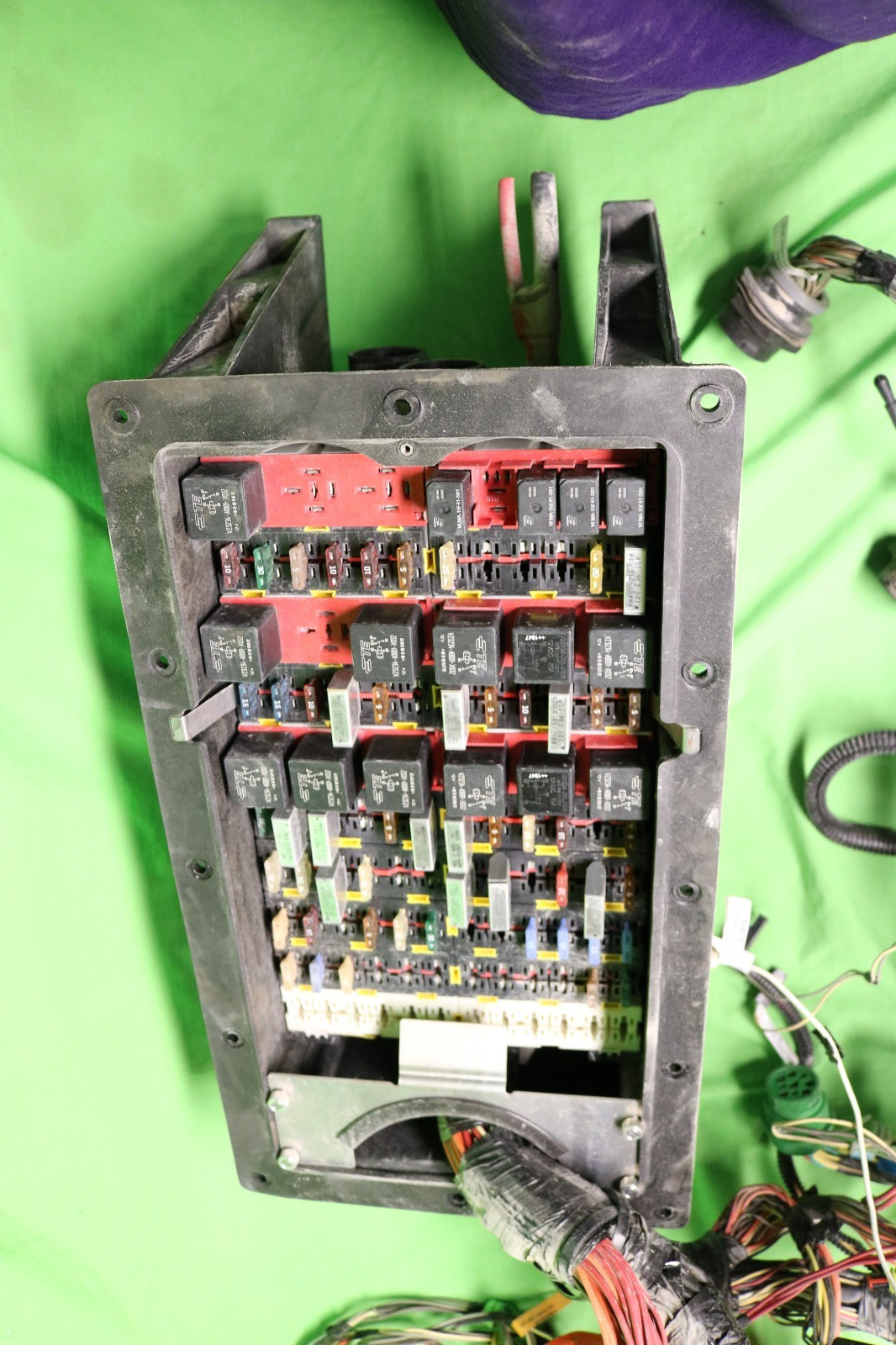 2021 Paccar Kenworth W900 Dash / Cab Wiring Harness, Fuse Box, & Other Wiring