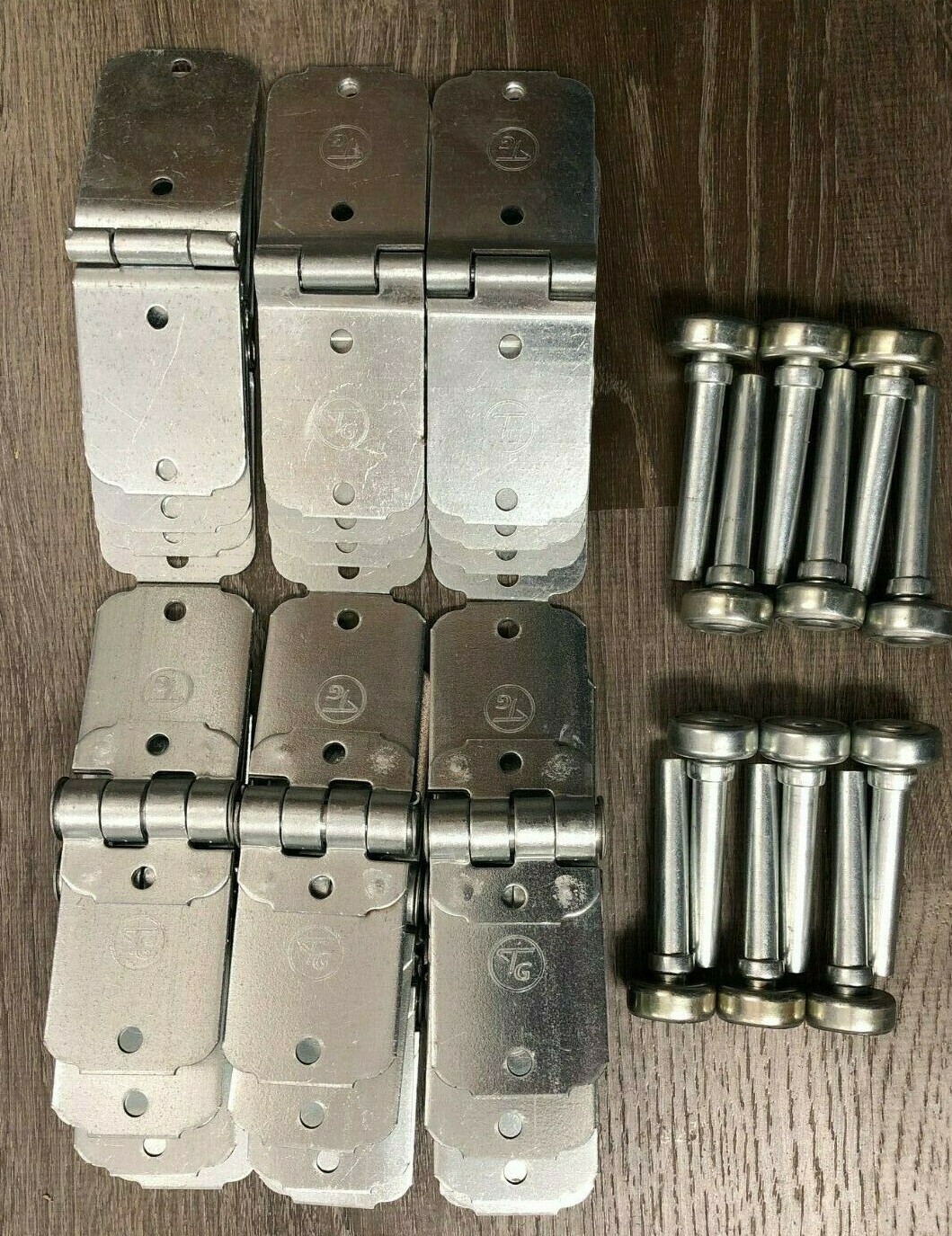 30 Pack Todco Style Roll up Door Repair Kit 1″ Rollers Center & End Hinges