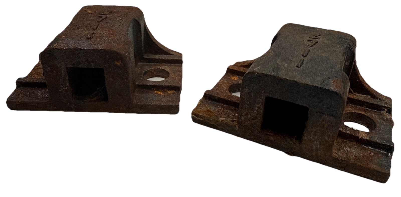 (Lot of 2) 711 BETTS Mud Flap Hanger BTS-B711 Rusty