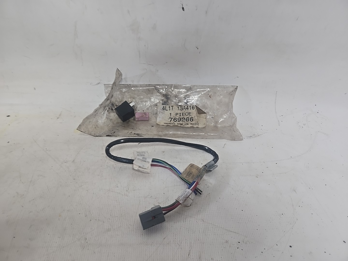 Ford Expedition/ Navigator Trailer Tow Harness PN: 4L1T15A416AB. 769266