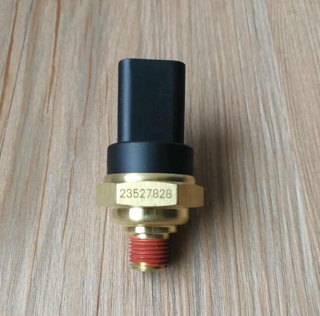 Oil Pressure Sensor Fits For DETROIT S60 60 SERIES DIESEL 14L 23527828