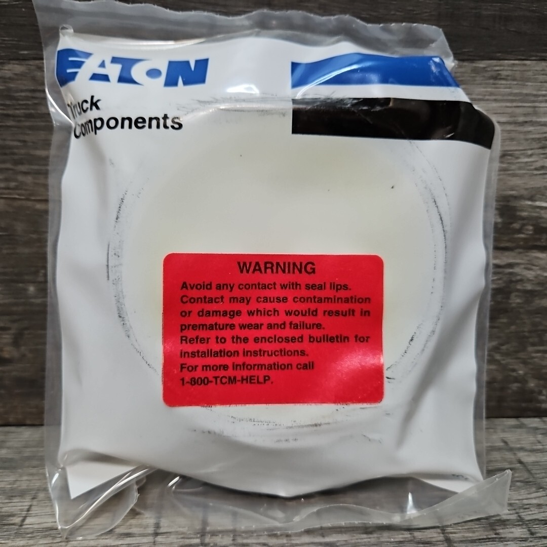 Eaton 210724 – GM 12547175 Differential Pinion Seal OEM *NEW* Made In Germany