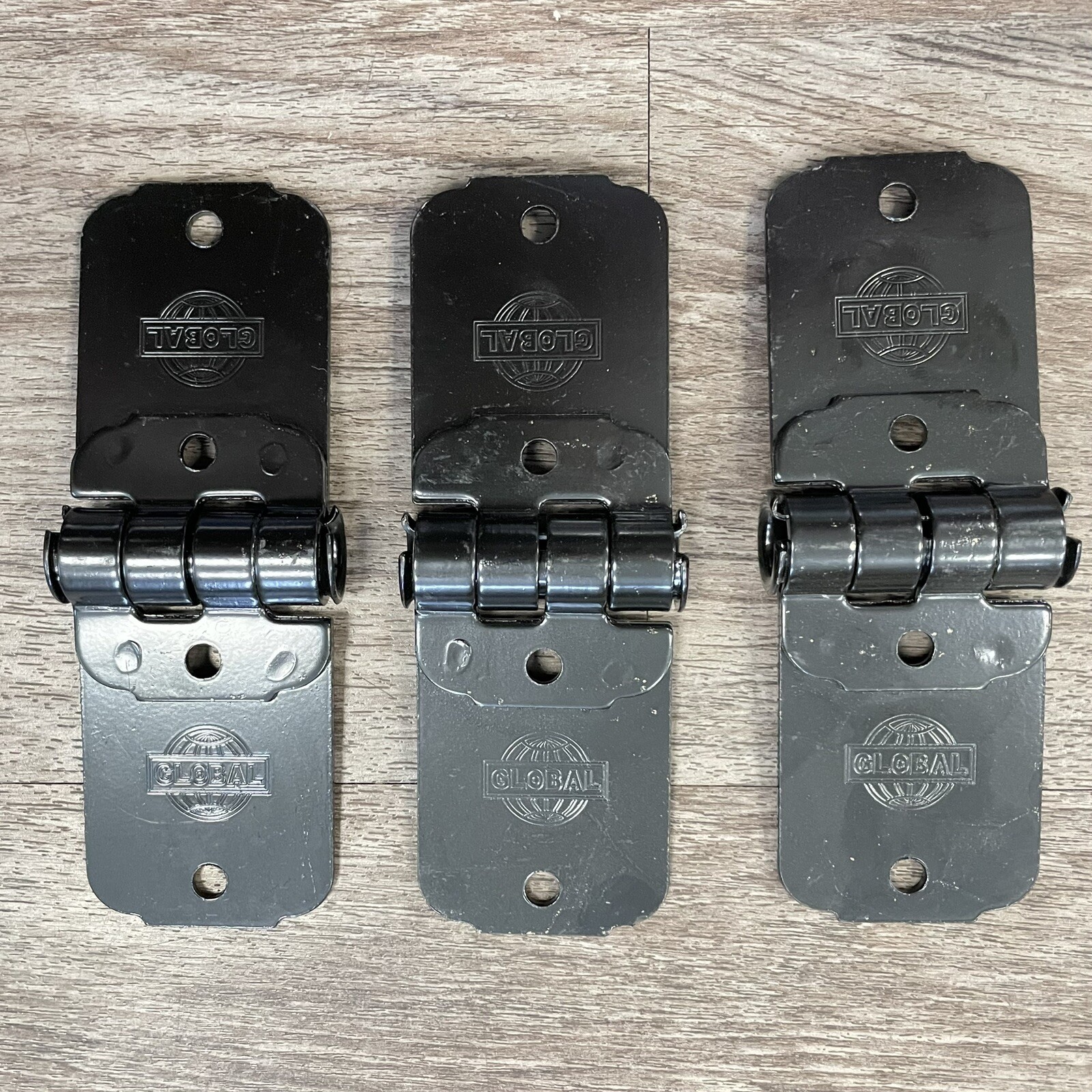 36 pack – Todco Overhead Door Repair Kit – End Center Hinges 2″ Rollers E-Coated
