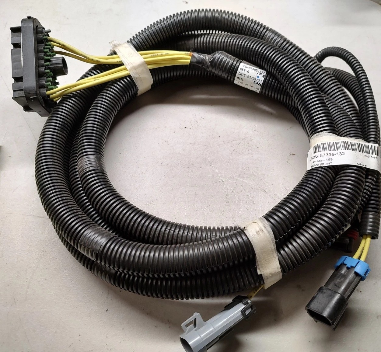 Genuine Freightliner A06-57395-132 ABS System Short Wiring Harness