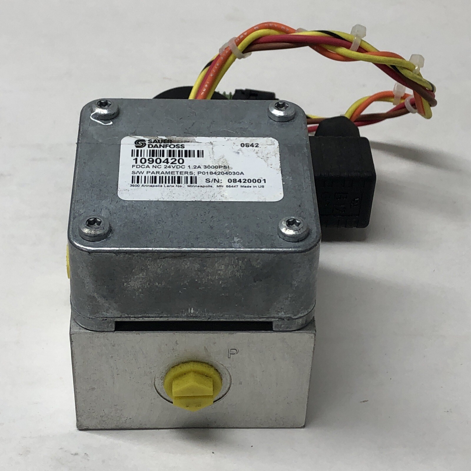 Sauer Danfoss 1090420 FDCA MC 24VDC Fan Drive Control 1.2A 3000psi